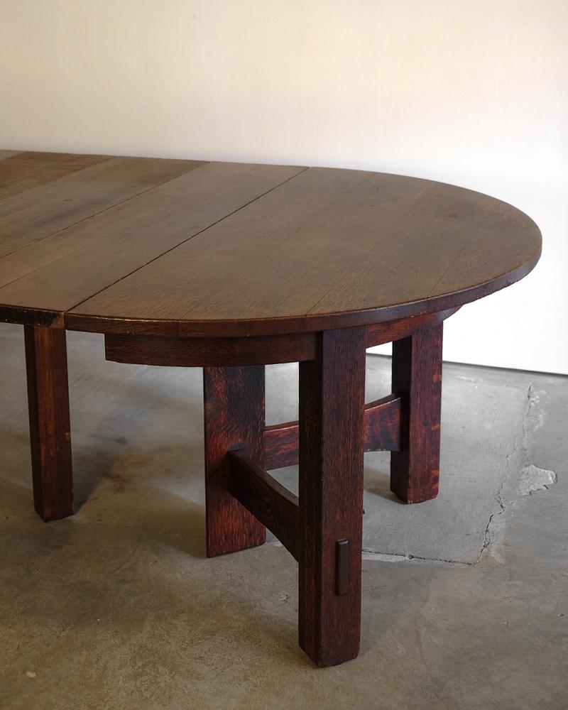 Gustav Stickley Expandable Oak Table For Sale 1