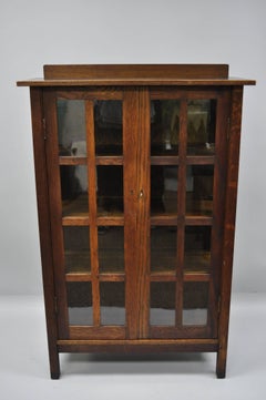 Gustav Stickley Mission Arts Crafts Oak Glass Door China Cabinet Curio Bookcase