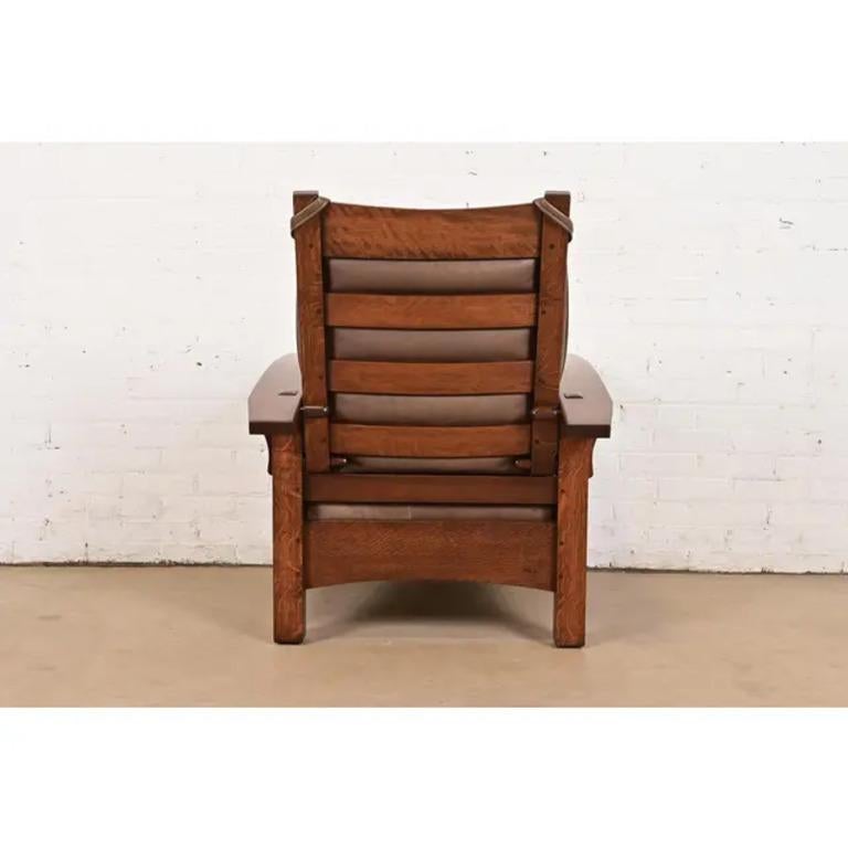 Gustav Stickley Mission Arts & Crafts in Oak con braccio ad arco reclinabile Morris Lounge Chair in vendita 4