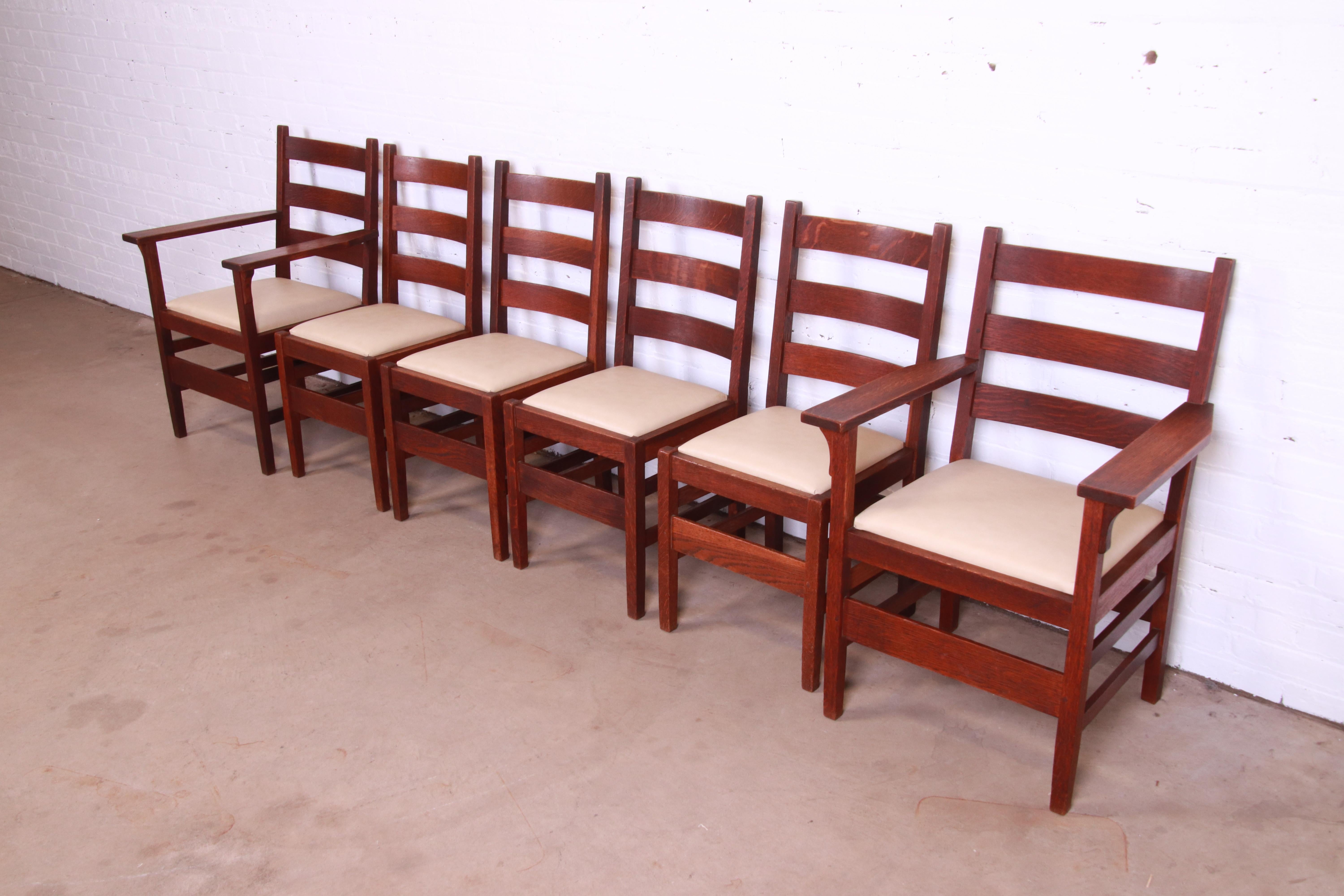 American Gustav Stickley Mission Oak Arts & Crafts Dining Chairs, Circa 1900