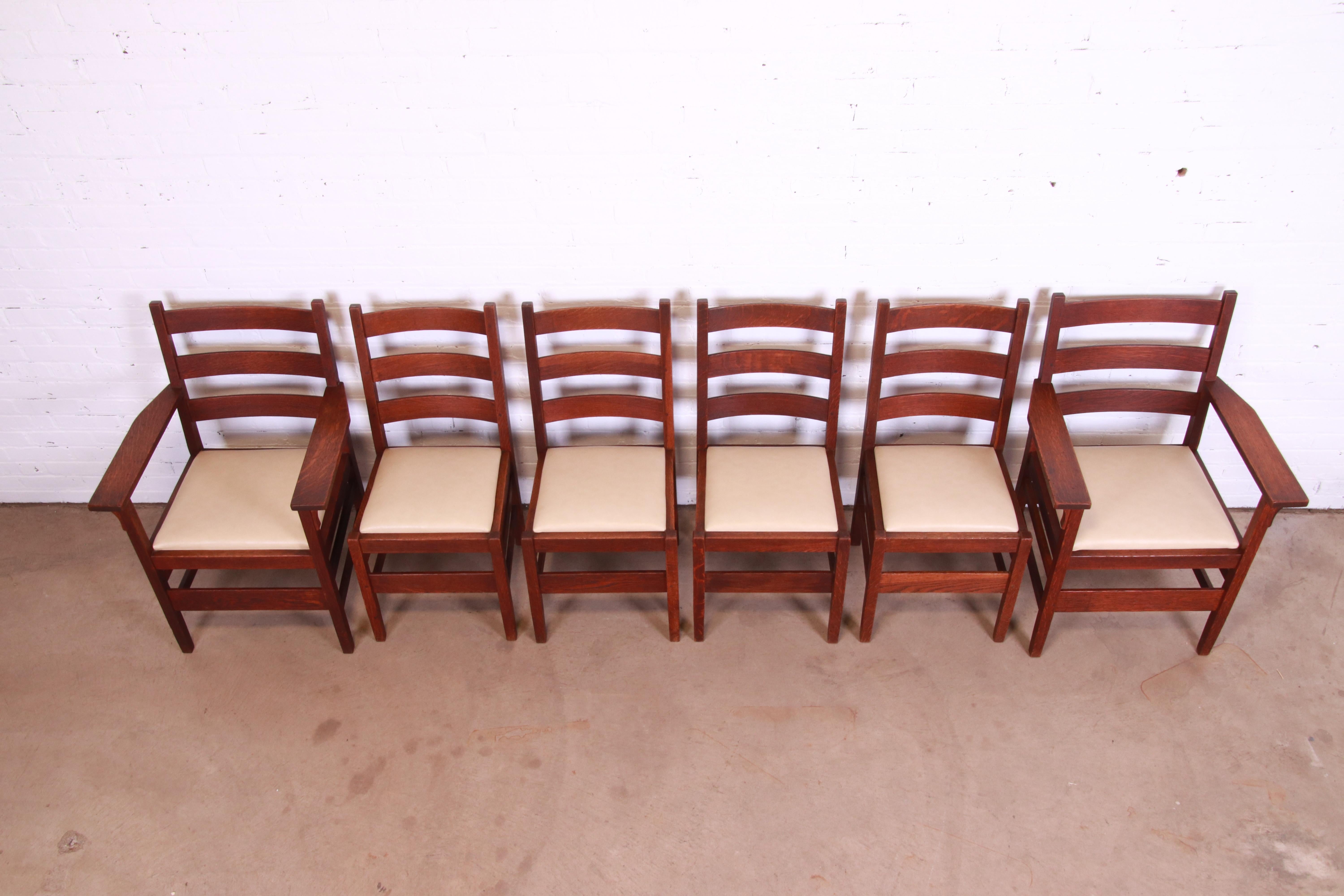Gustav Stickley Mission Oak Arts & Crafts Dining Chairs, Circa 1900 1