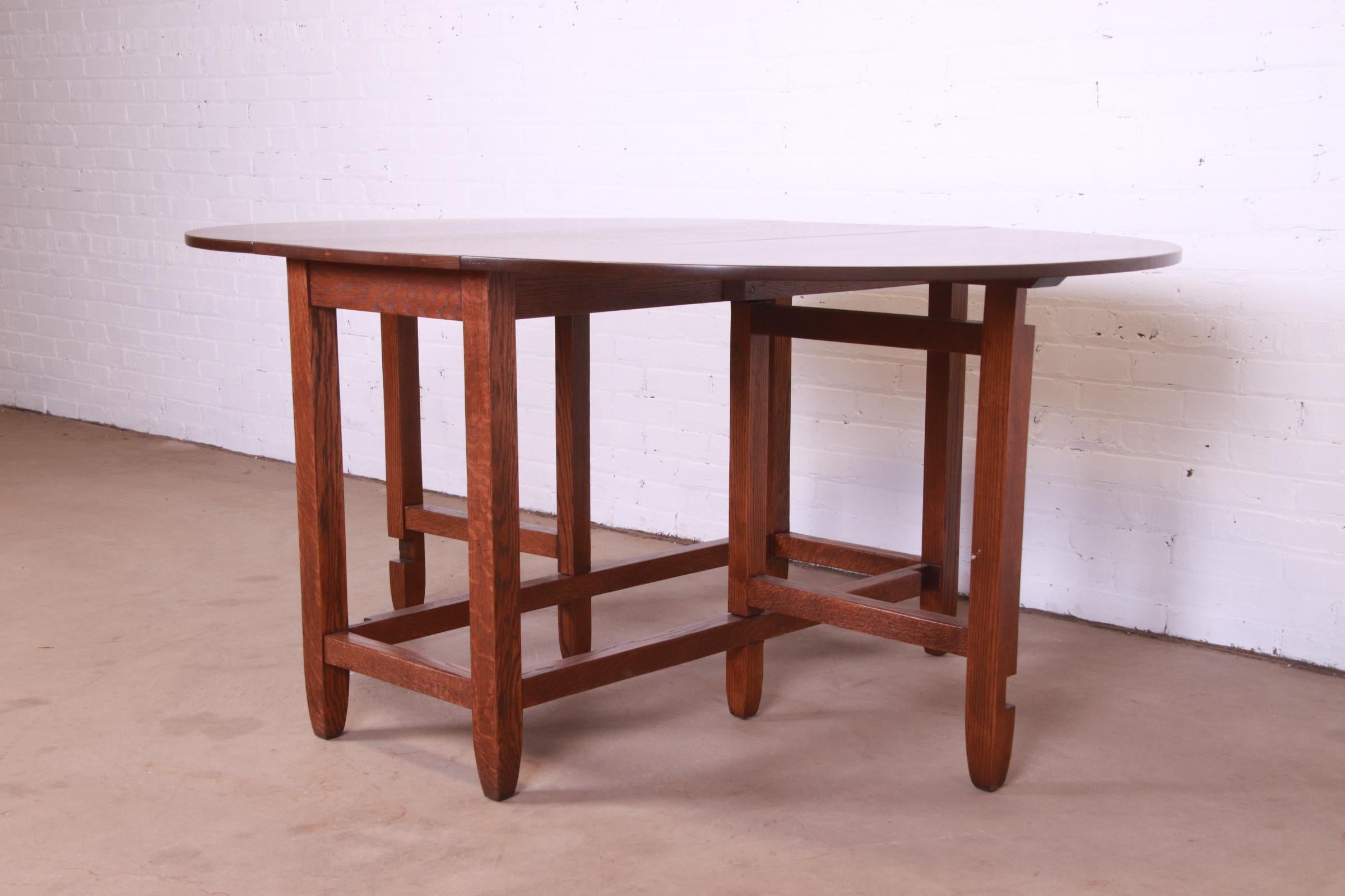 Arts and Crafts Gustav Stickley Mission Oak Arts & Crafts Gate Leg Drop Leaf Dining Table