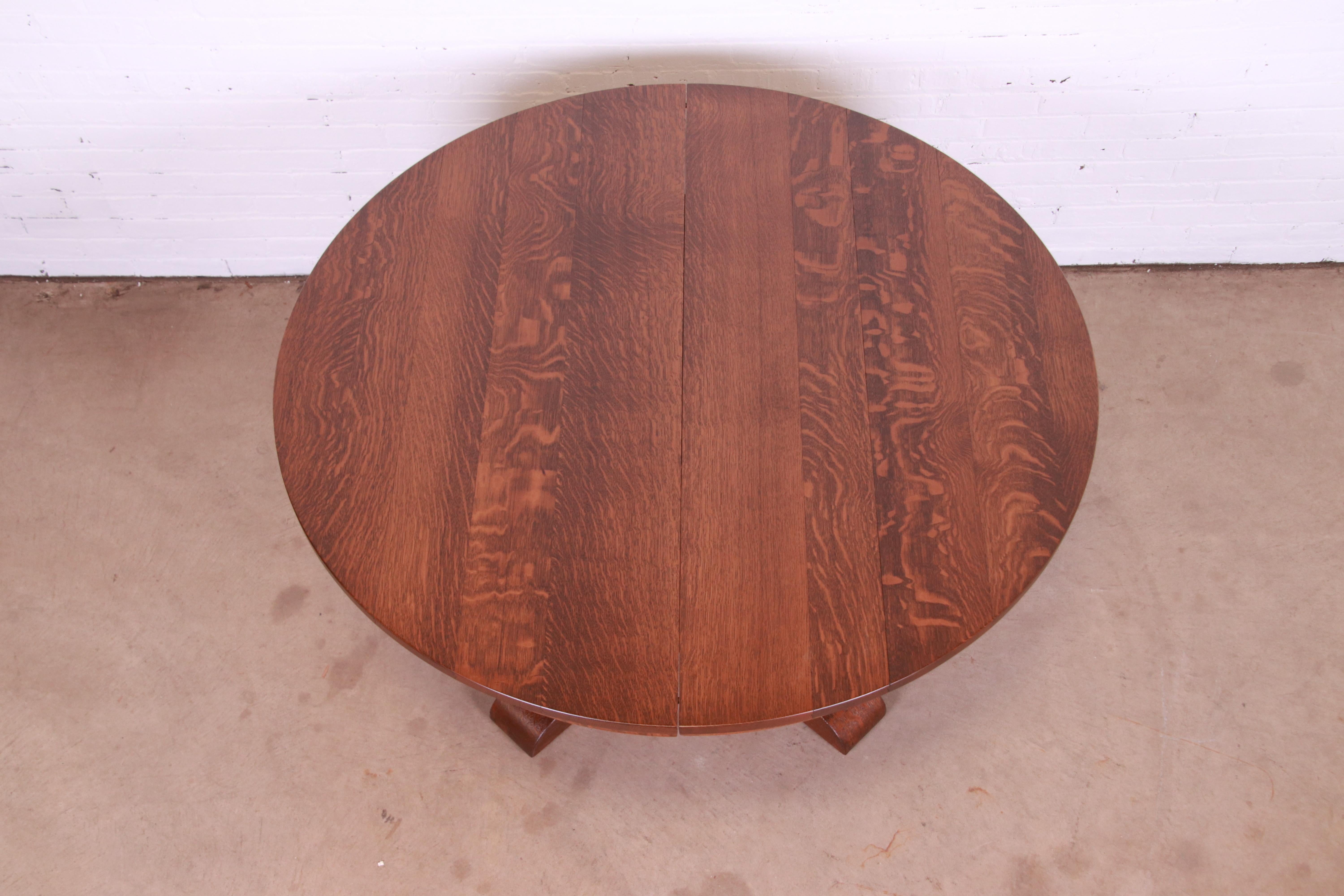Gustav Stickley Mission Oak Arts & Crafts Pedestal Dining Table with Six Leaves 7