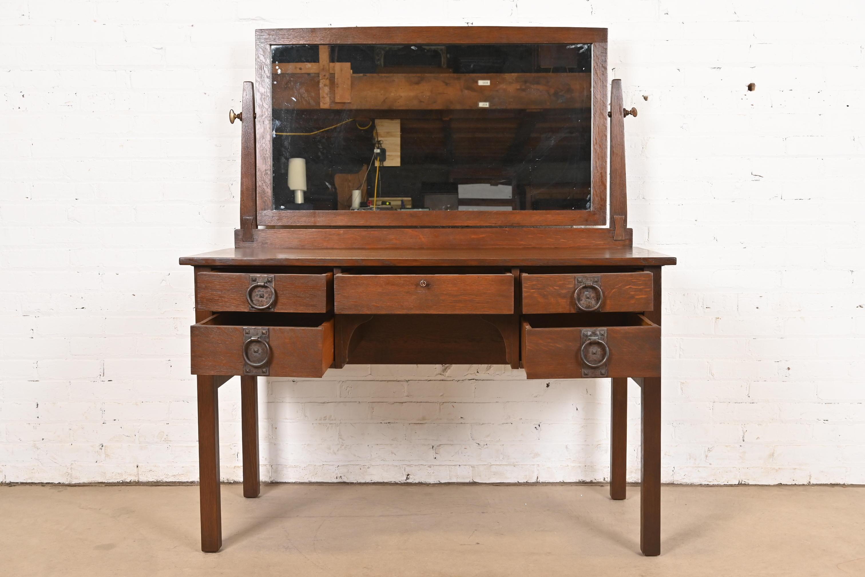 20th Century Gustav Stickley Mission Oak Arts & Crafts Vanity or Dressing Table, Refinished
