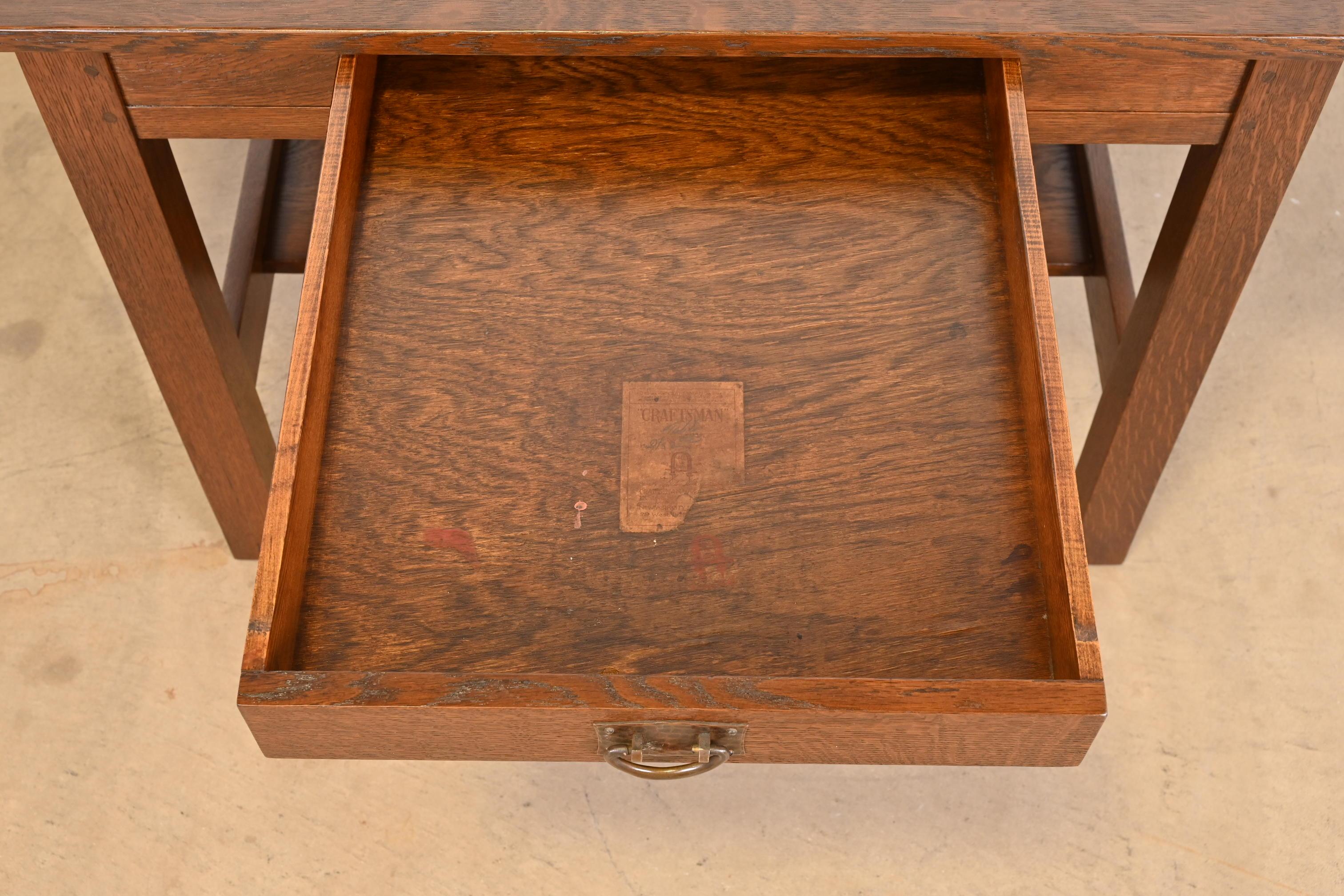 20th Century Gustav Stickley Mission Oak Arts & Crafts Writing Desk, Circa 1900 For Sale