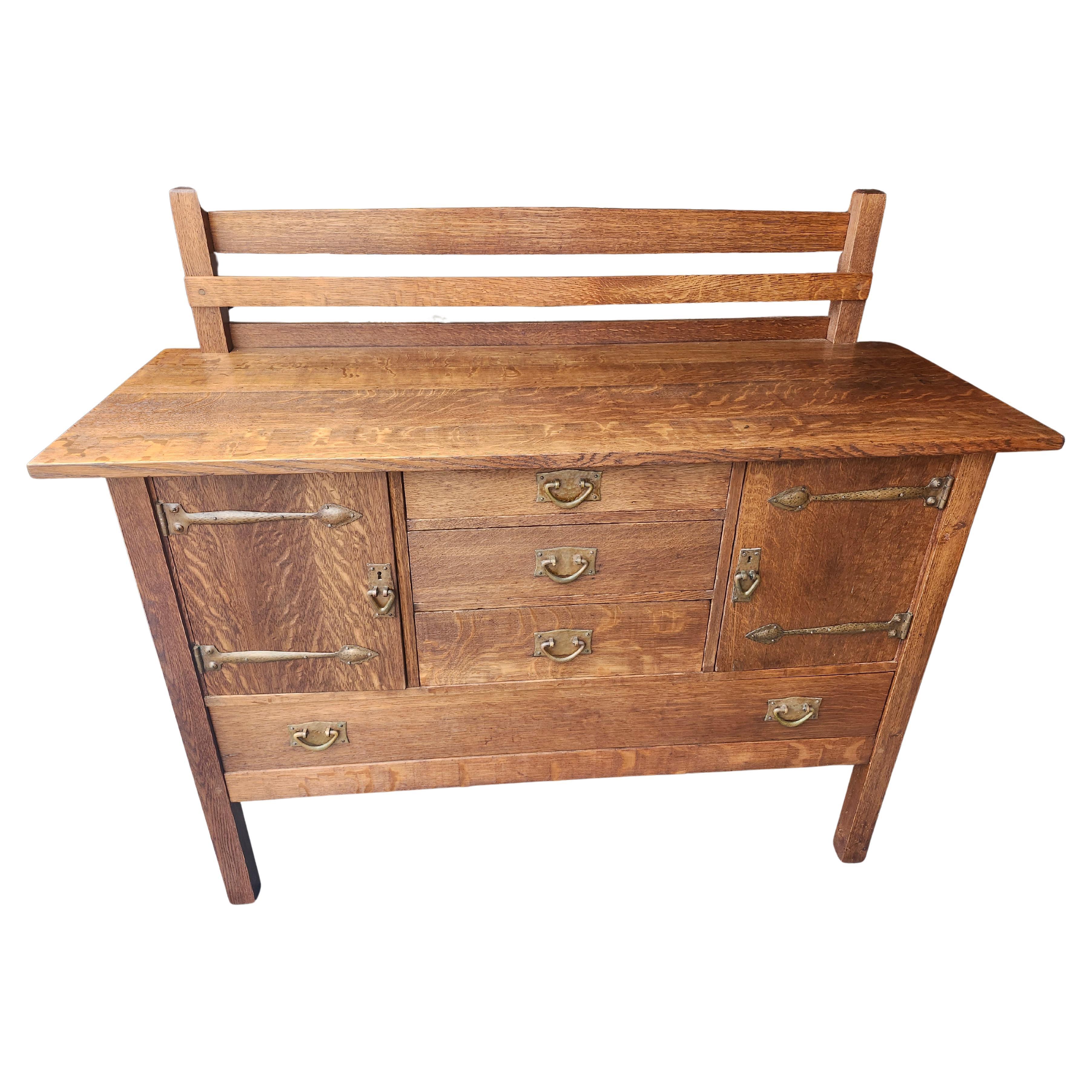 Gustav Stickley Sideboard Model #814 with Original Bronze Hardware C1905 For Sale 2