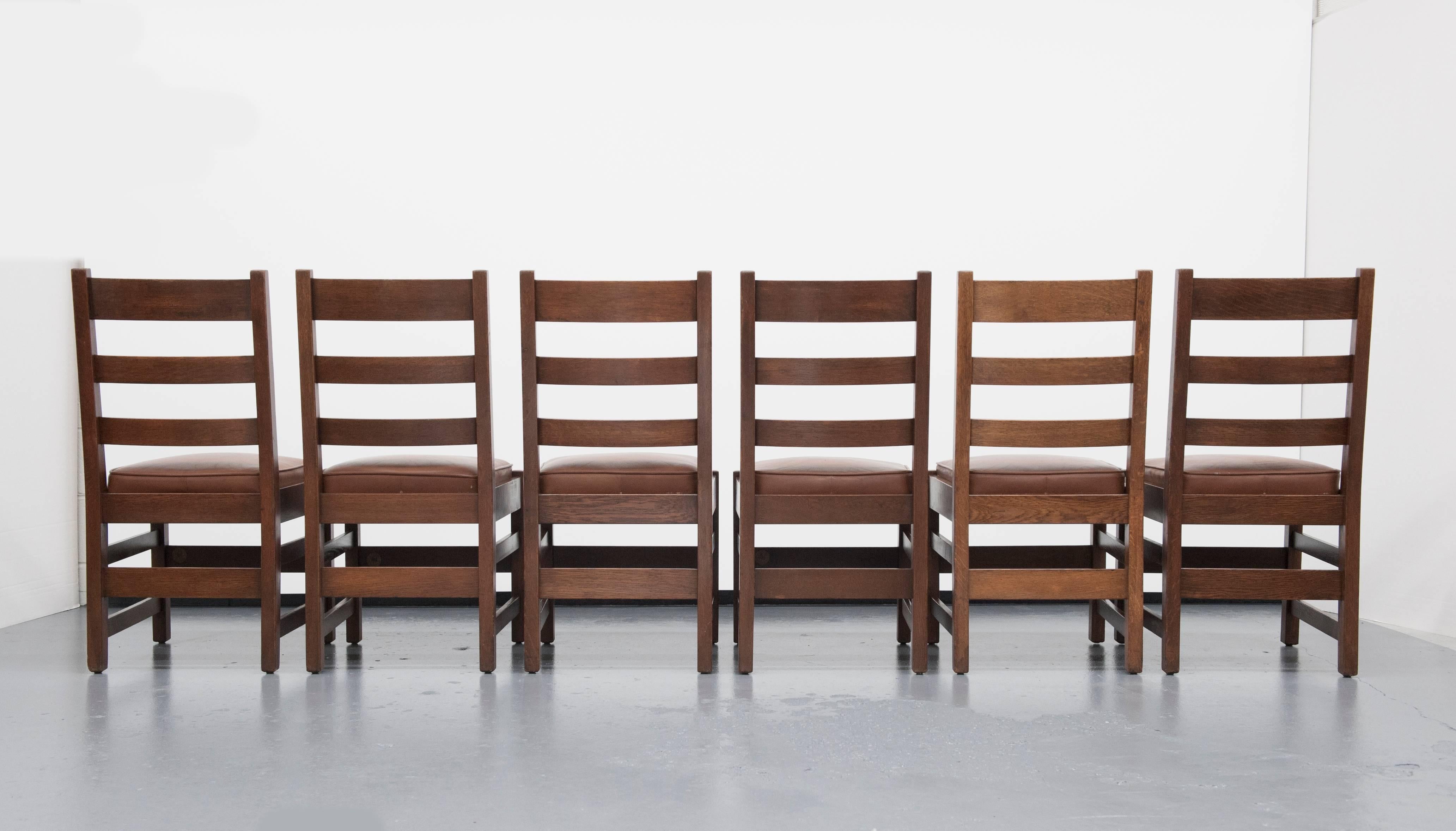Gustav Stickley Slatted Set of Six Mission Style Side Chairs In Excellent Condition In Washington, DC