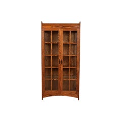 Gustav Stickley Style Mission Oak Arts and Crafts Lighted Bookcase Cabinet Gustav Stickley Style Mission Oak Arts and Crafts Lighted Bookcase Cabinet