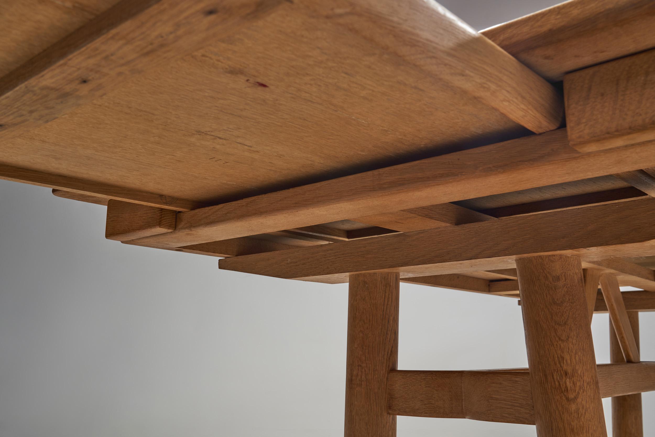 Table à manger « Gustave » de Guillerme et Chambron pour Votre Maison, France, années 1970 en vente 6