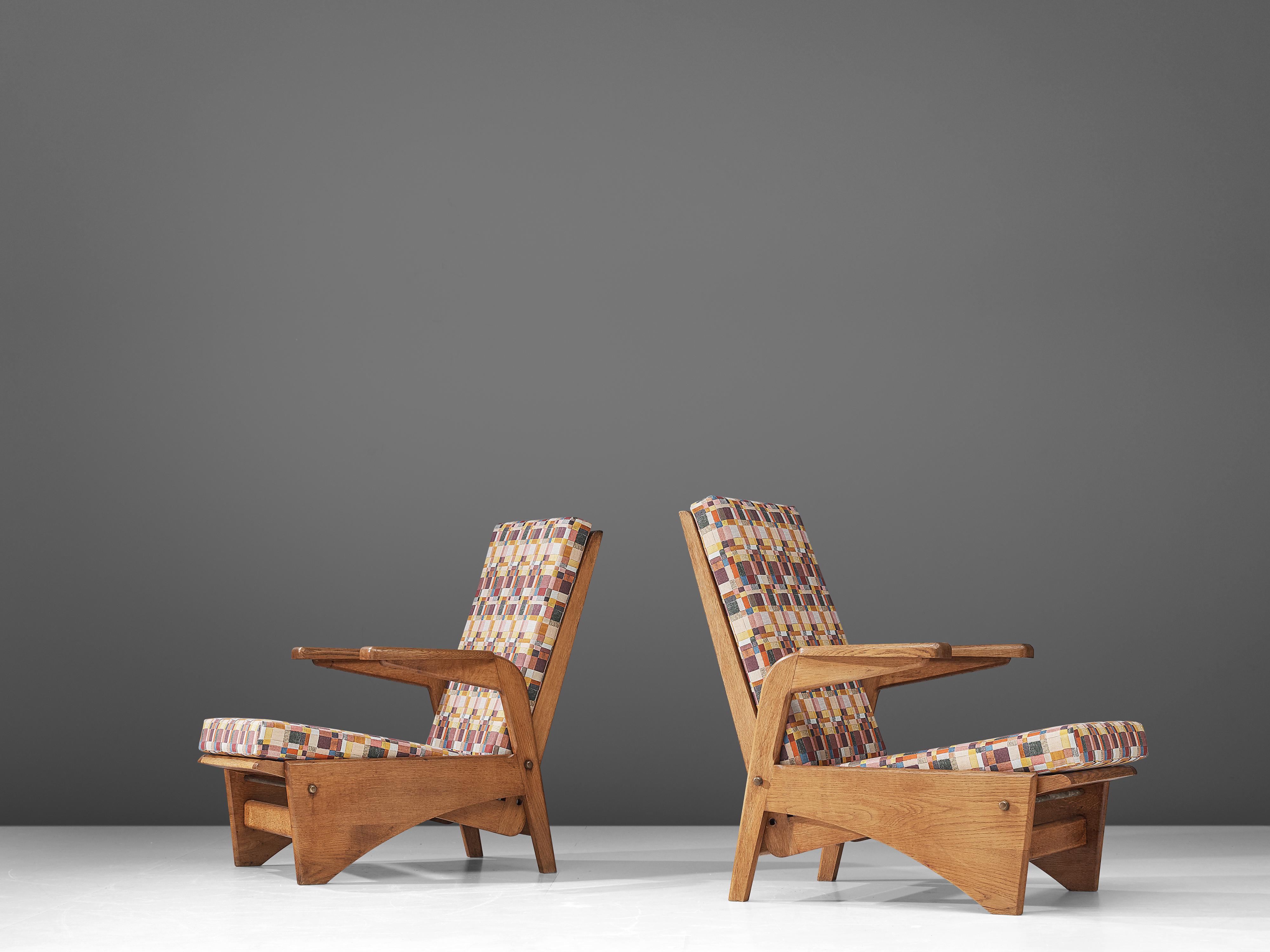 Gustave Gautier Pair of Lounge Chairs in Oak and Patterned Fabric 6