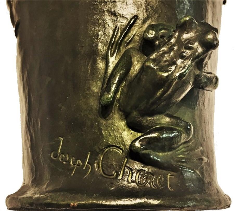 Gustave-Joseph Chéret, French Belle Époque Figural Bronze Vase, ca. 1885  For Sale 1