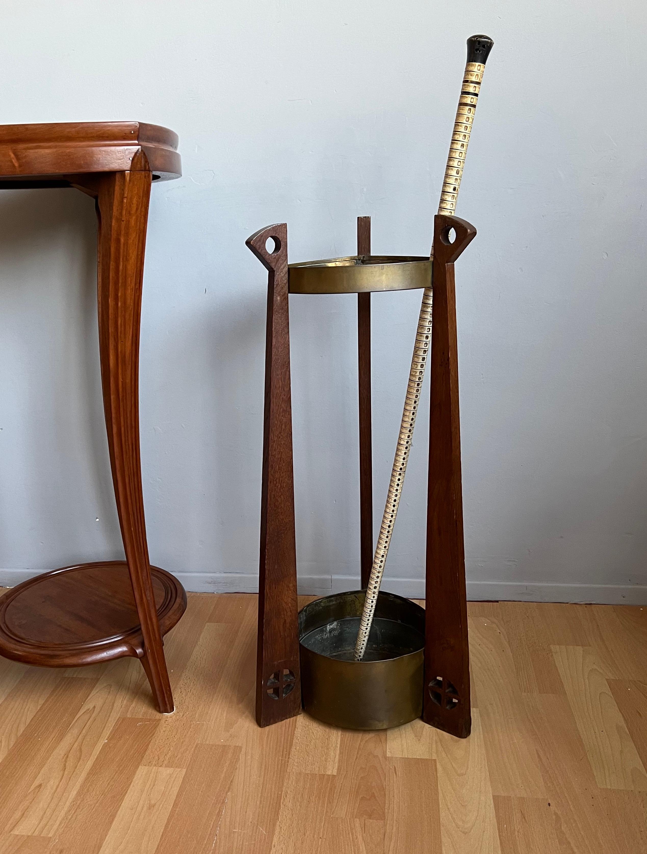 Gustave Serrurier-Bovy Brass and Oak Cane & Umbrella Stand with Zinc Liner For Sale 12