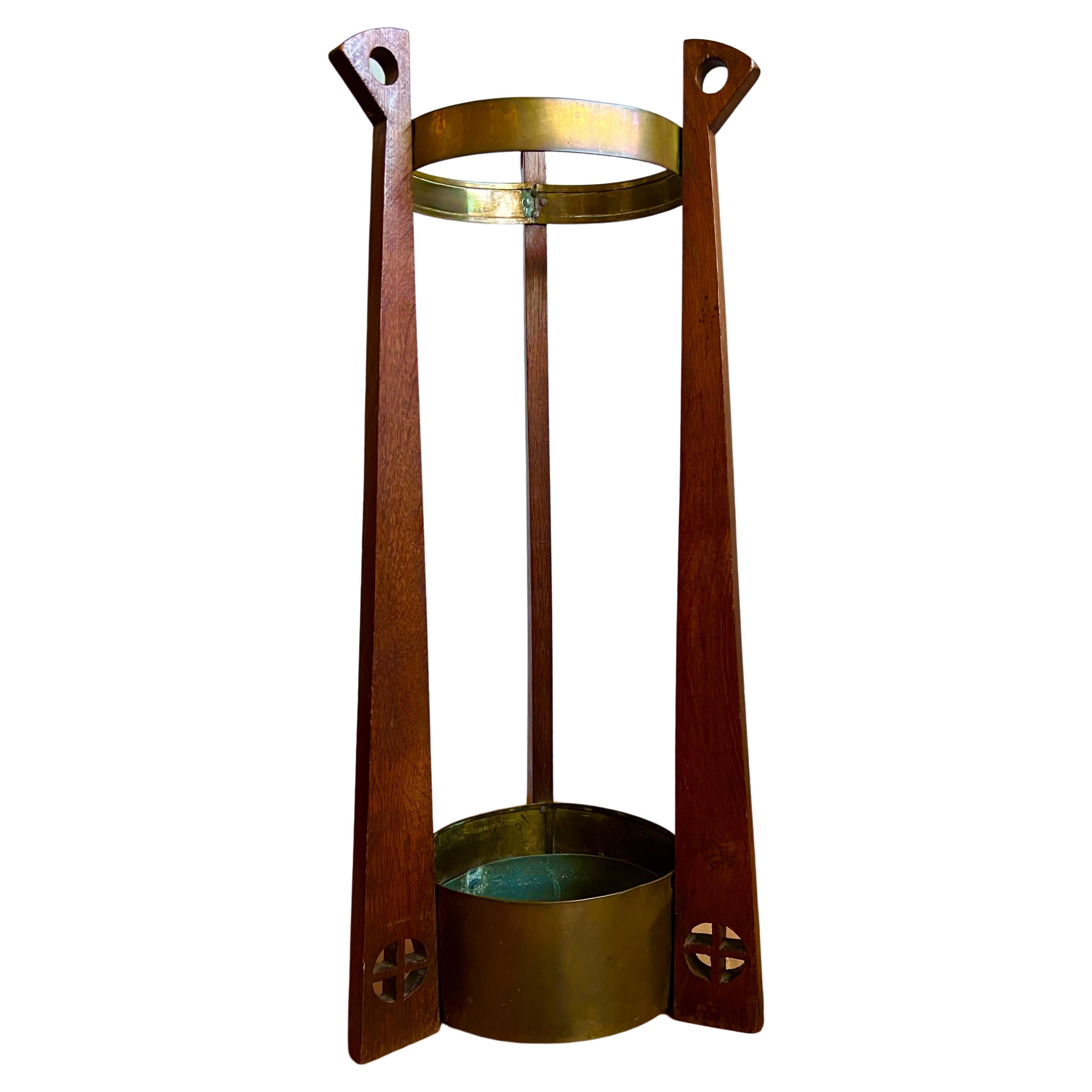 Gustave Serrurier-Bovy Brass and Oak Cane & Umbrella Stand with Zinc Liner For Sale