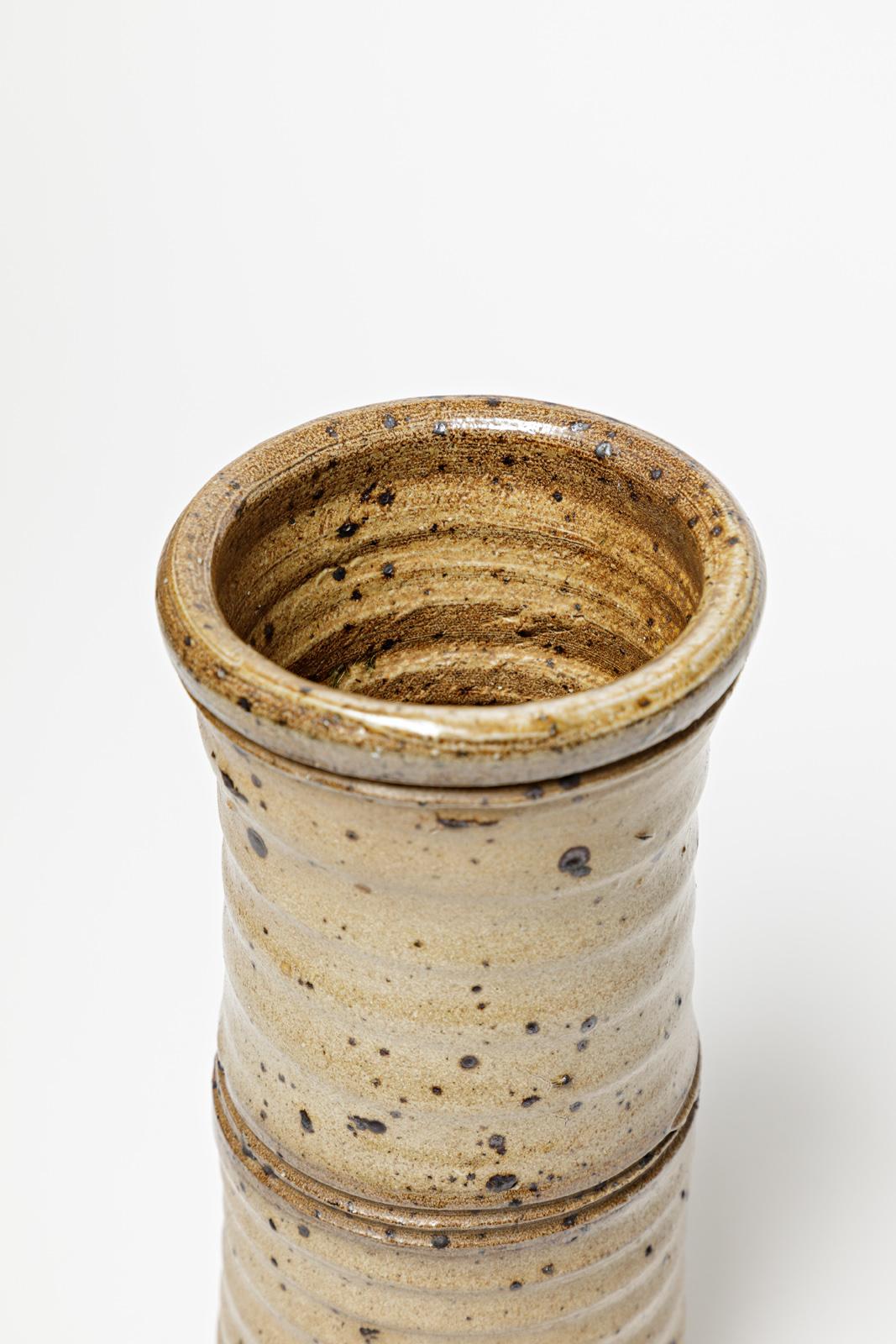 20ième siècle Vase en céramique brun grès de Gustave Tiffoche, pièce unique de 25 cm, vers 1970 en vente