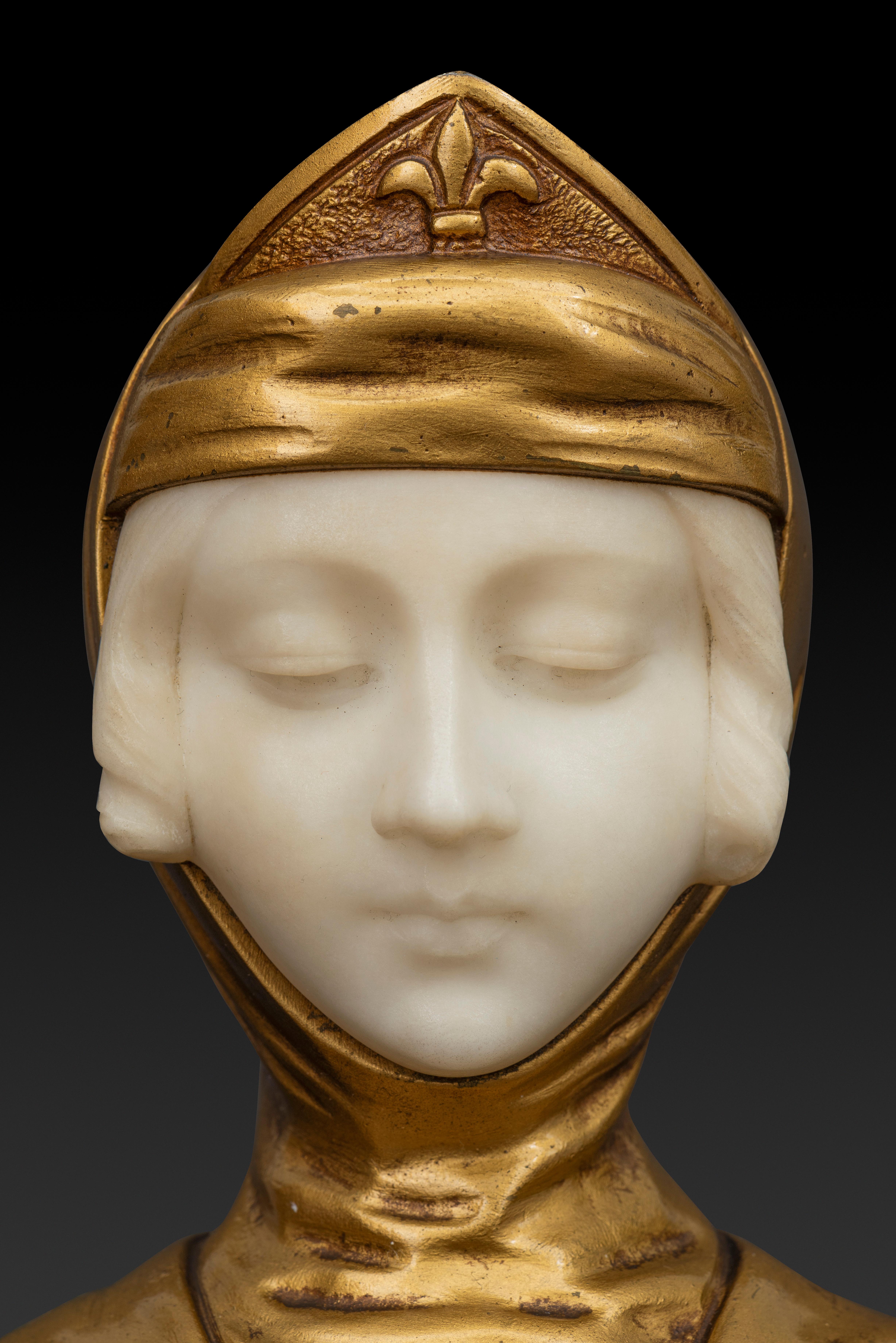 GUSTAVE VAERENBERGH (1873-1927) Bust in Alabaster and Gilt Bronze 