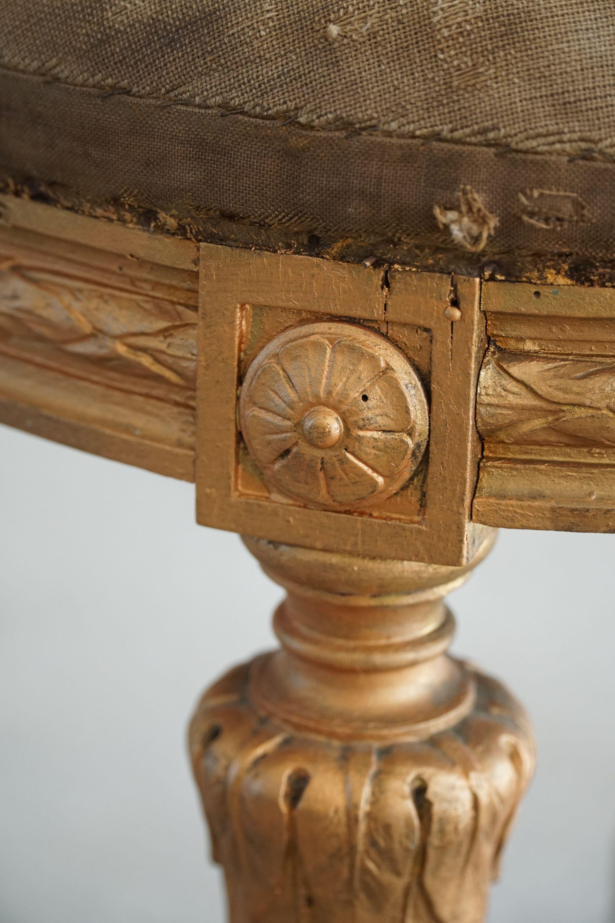 Gustavian Antique, Round Stool, Swedish Cabinetmaker, Late 18th Century In Good Condition For Sale In Odense, DK
