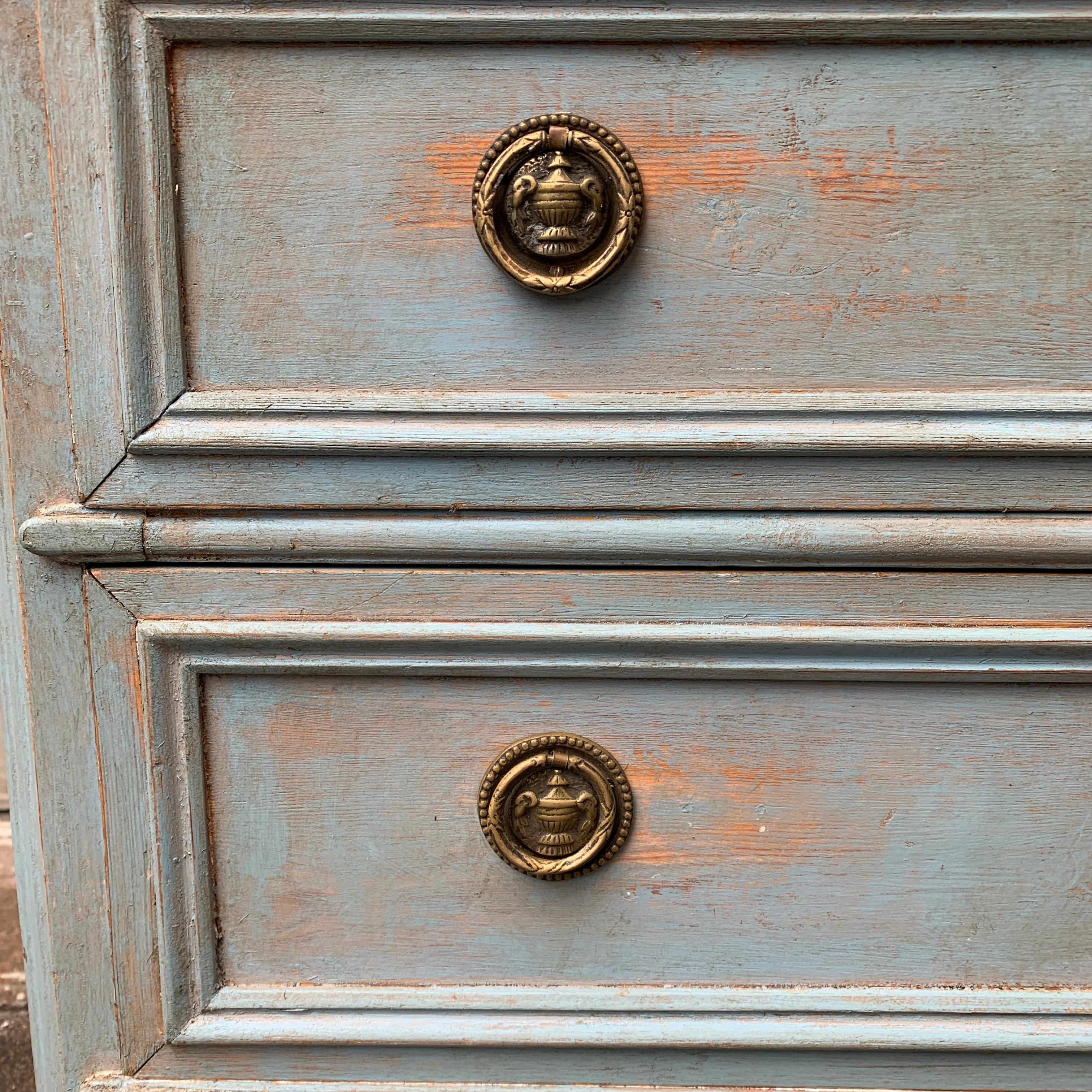 Gustavian Blue Painted Chest of Drawers, Sweden Late 19th Century For Sale 2