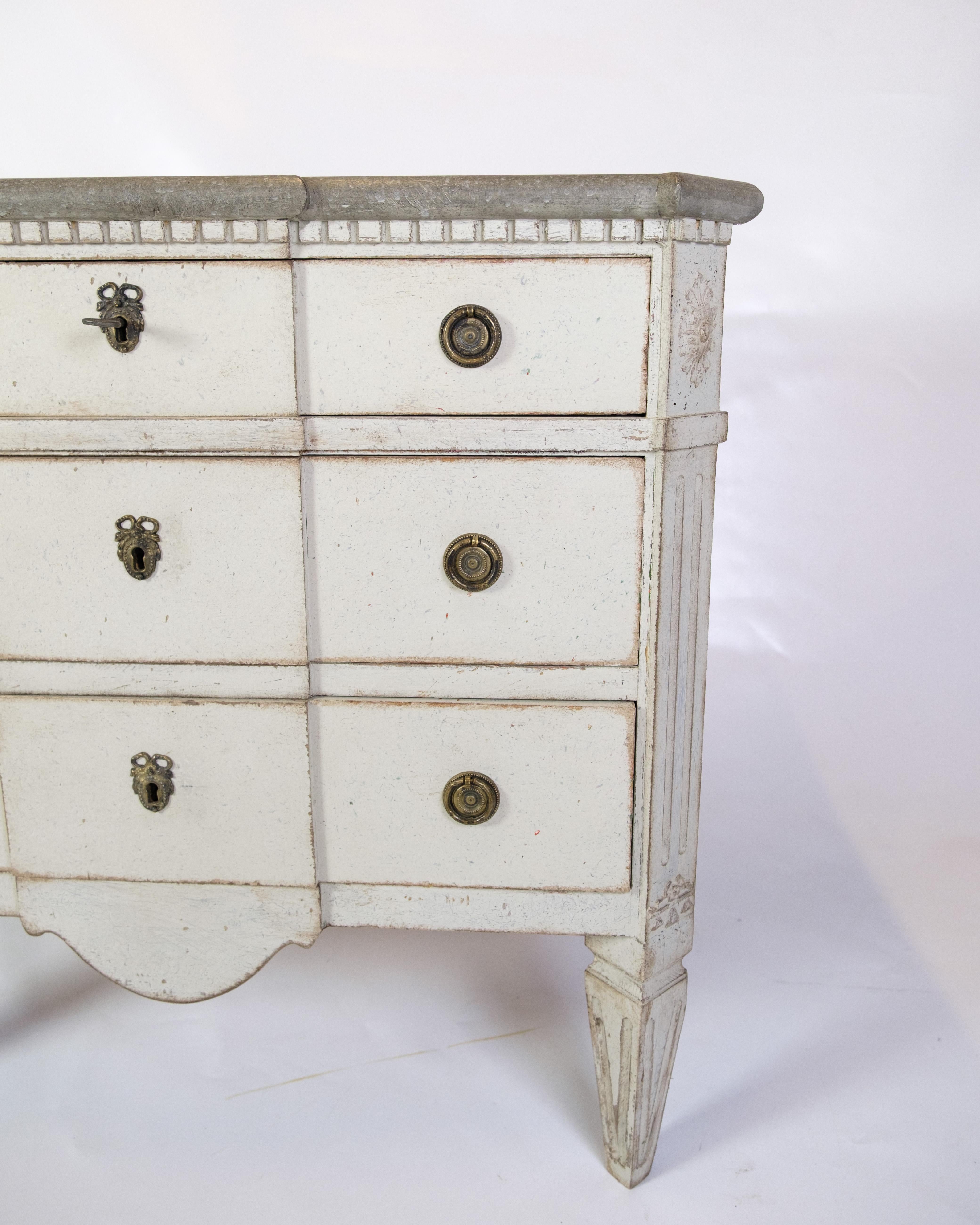 Mid-19th Century Gustavian Chest Of Drawers Grey Painted, Swedish Origin From 1840s For Sale