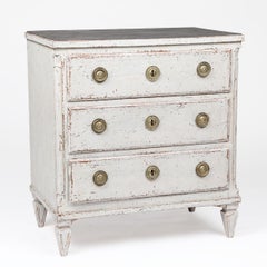 Gustavian Chest of Drawers in Light Gray, Sweden c. 1780–1790