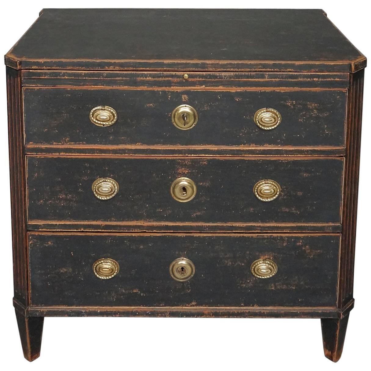Gustavian Chest of Drawers with Pull-Out Shelf
