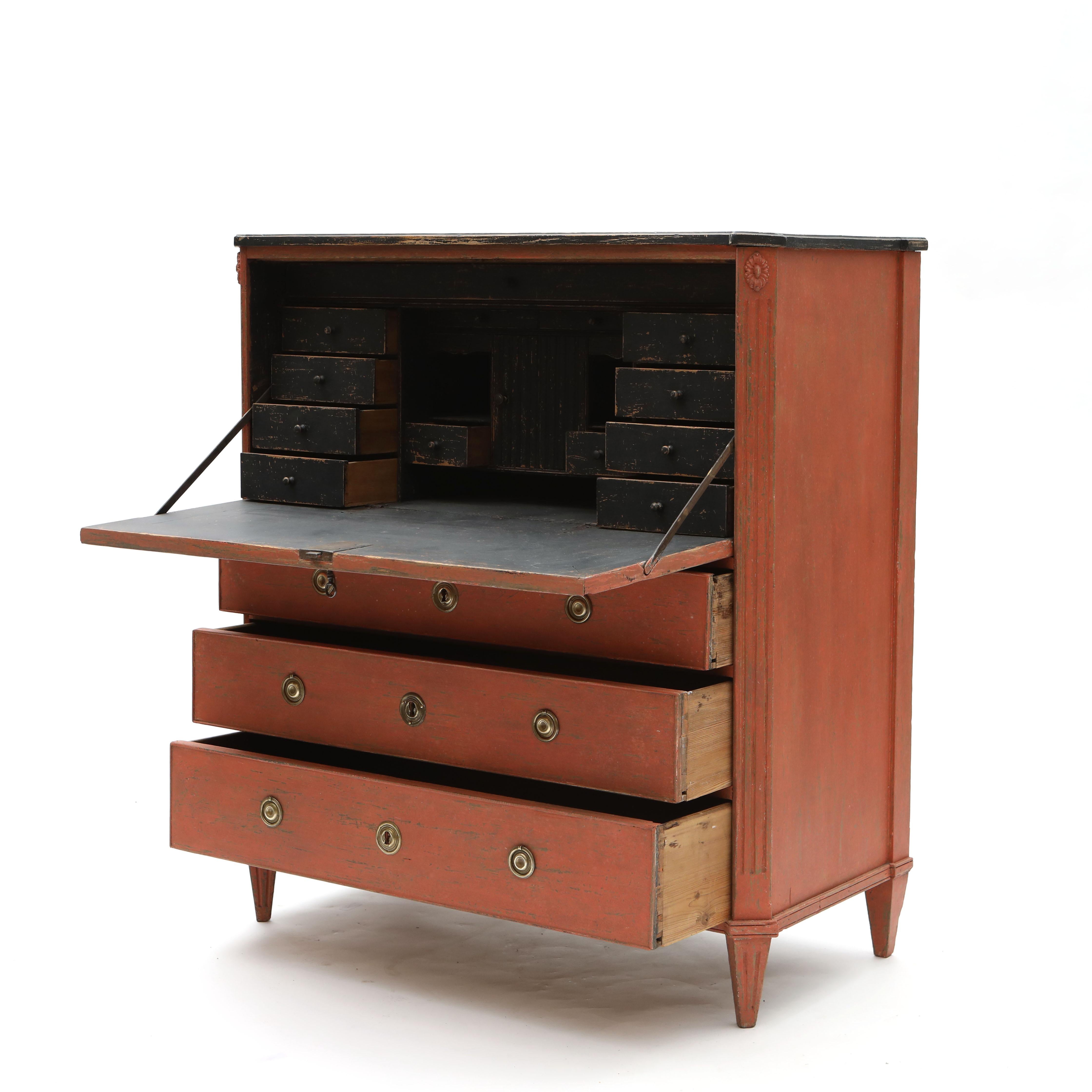 Gustavian Cinnabar Red Secretary, Swedish Antique C. 1800 For Sale 2