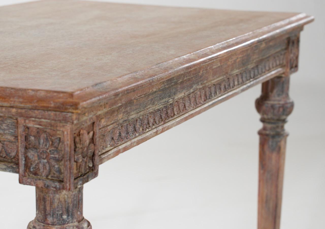 Table console gustavienne, XVIIIe siècle en vente 3
