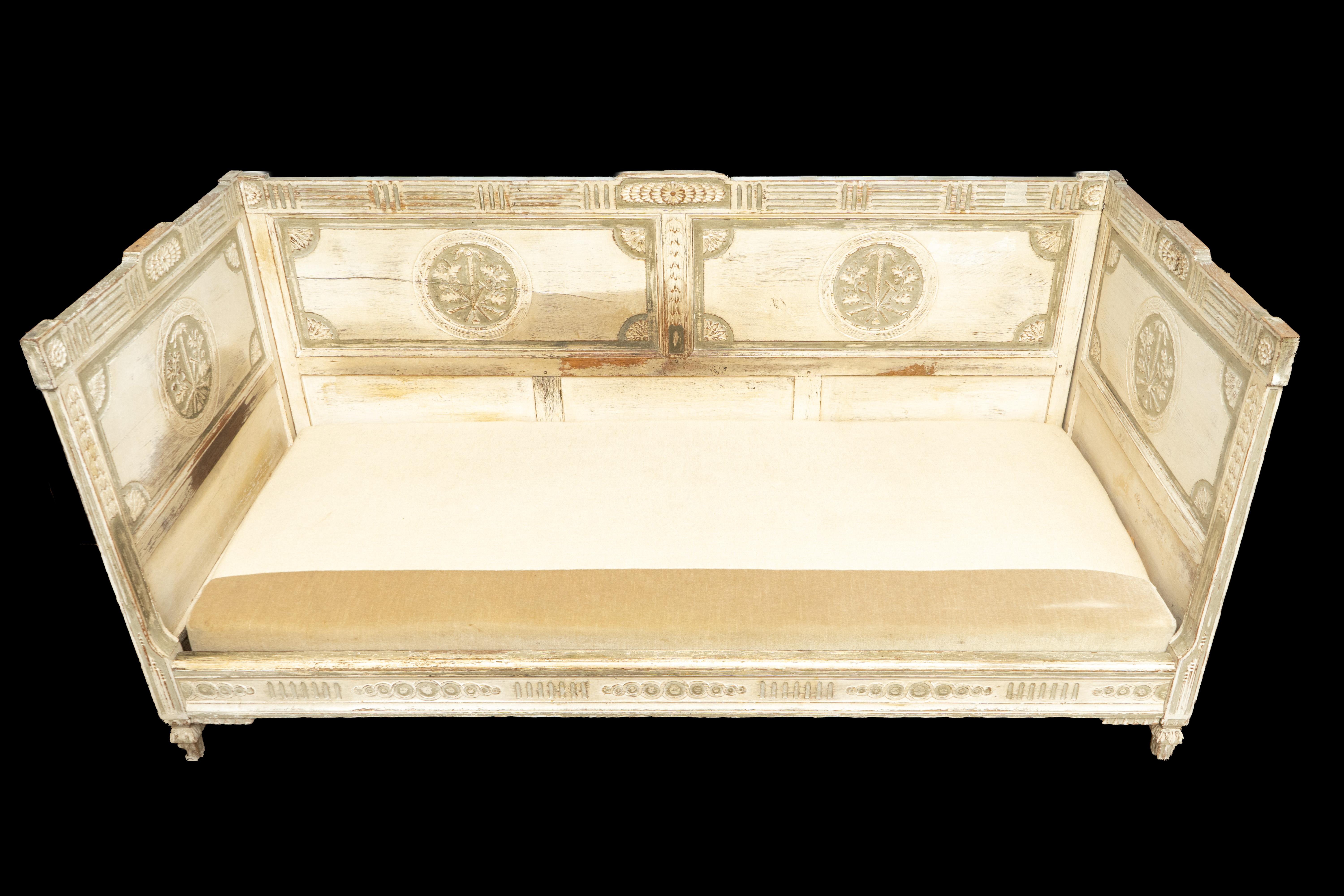 19th Century Gustavian Daybed:

Gustavian daybed is a type of seating furniture that was popular in Sweden during the late 18th and early 19th centuries. It is characterized by its simple yet elegant design, which reflects the Gustavian style that
