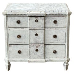 Antique Gustavian Grey Painted 3 Drawer Dresser with Faux Marble Top, Sweden, 1850-1880
