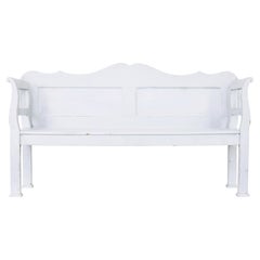 Banc en pin suédois du XIXe siècle d'inspiration gustavienne