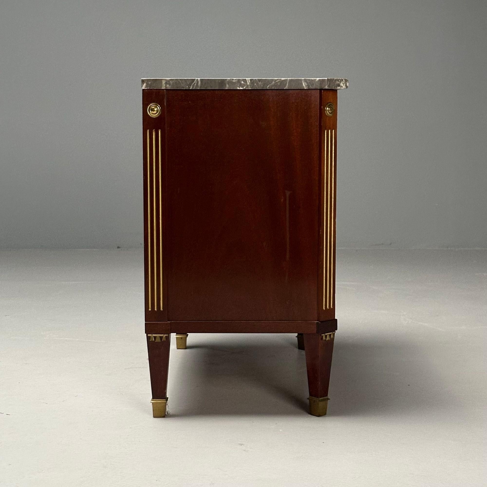 Commode Gustavo, stile Luigi XVI, marmo, ottone, Svezia, anni '60 in vendita 4