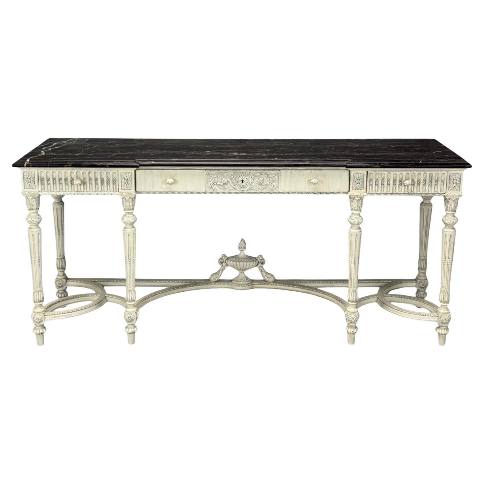 Mesa consola pintada de blanco, estilo Luis XVI Gustaviano, Francia, mármol, 1910 en venta