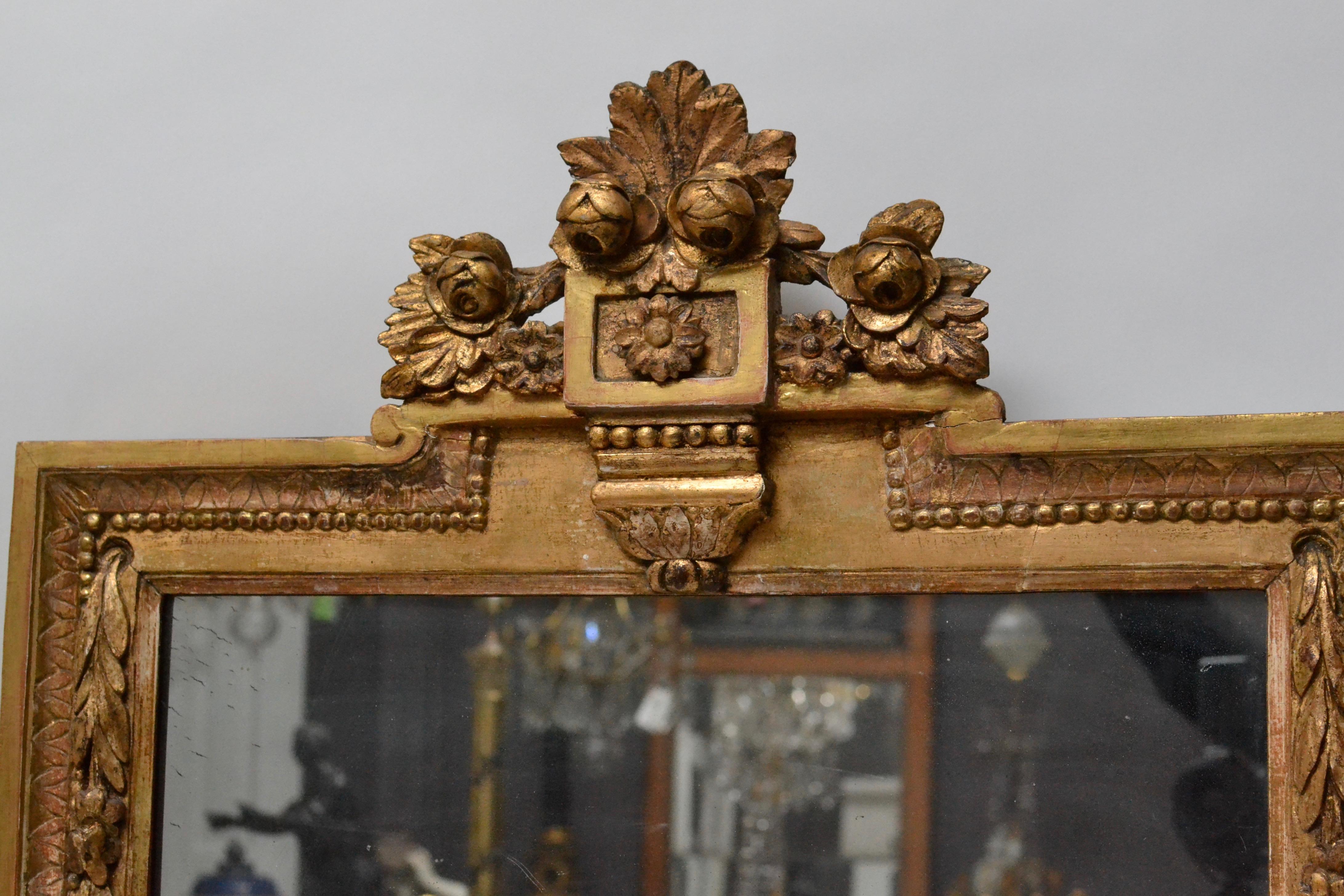 Gustavian Mirror, Giltwood, 18th Century In Good Condition For Sale In Stockholm, SE