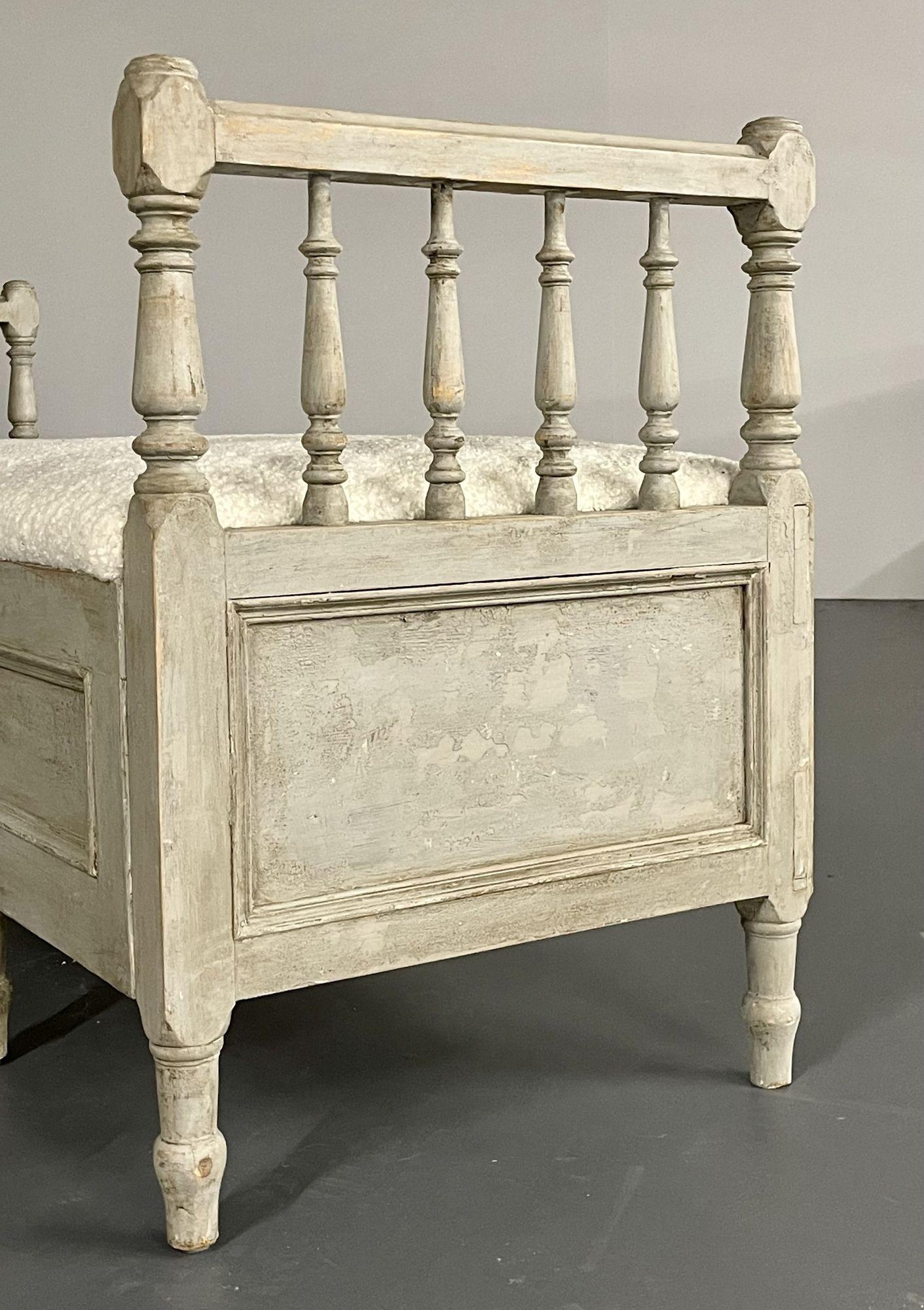 Gustavian Paint Decorated Storage Bench, New Wool Shearling, Sweden, 19th C. For Sale 6