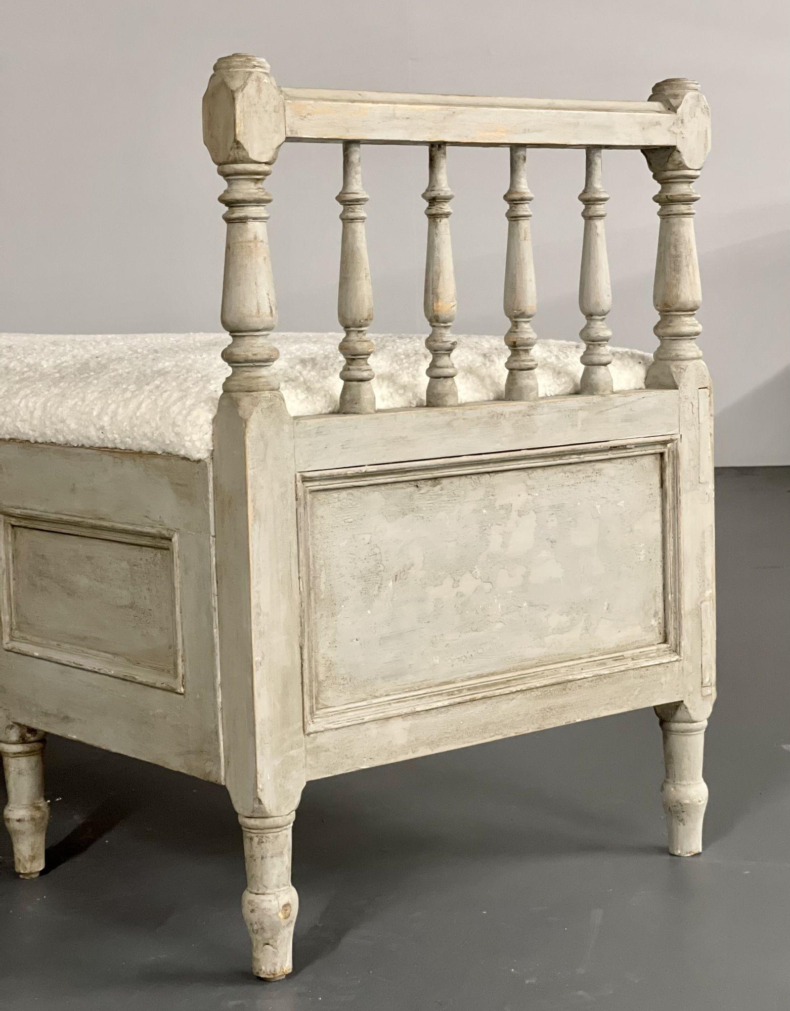 Gustavian Paint Decorated Storage Bench, New Wool Shearling, Sweden, 19th C. For Sale 9