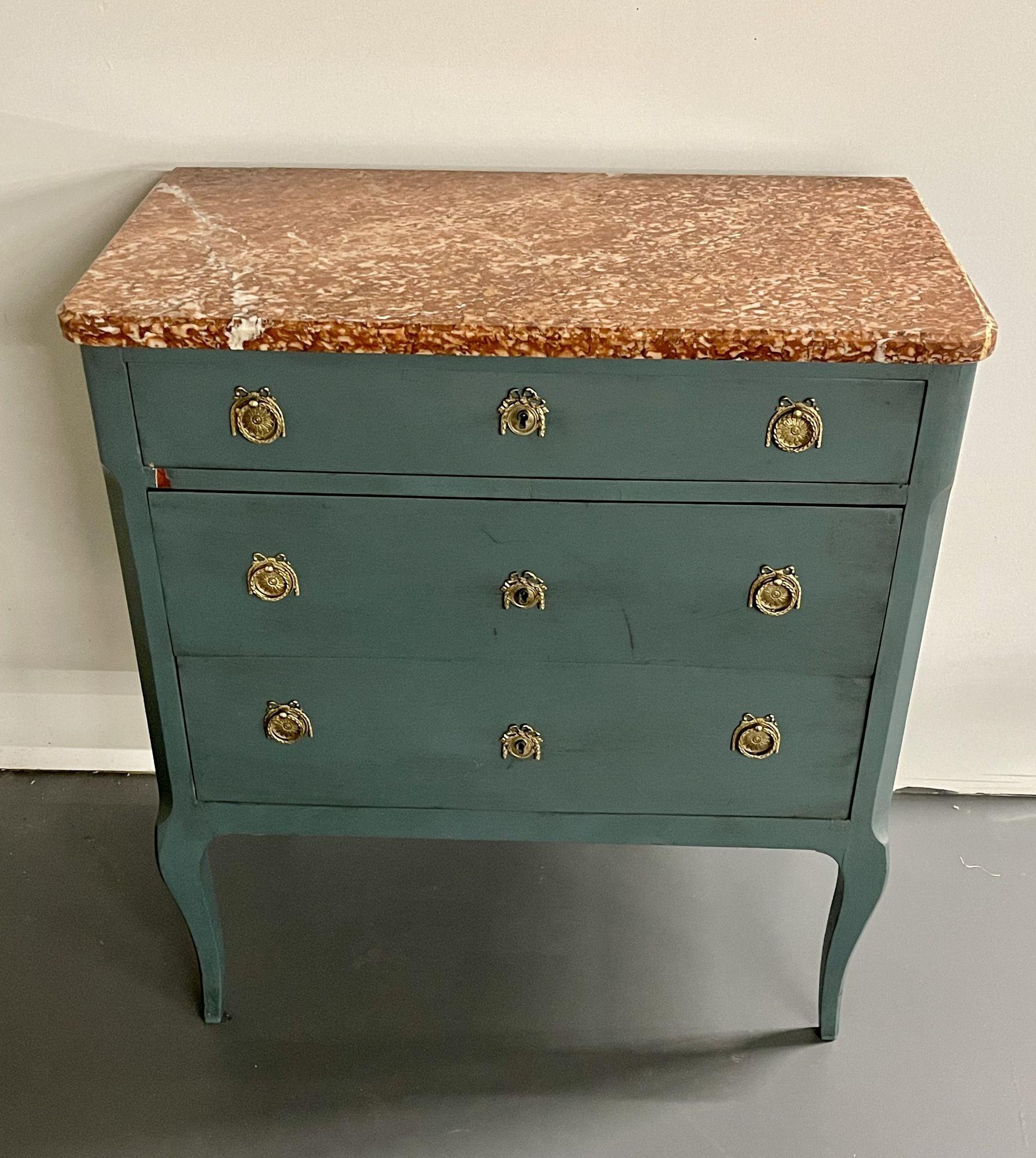 Gustavian Paint Decorated Swedish chest / dresser marble top, brass accent
 
Single gustavian chest manufactured in Sweden with later blue paint decoration, red marble top with white veining, and sitting on curved, organic form legs. 
 
Ihxx.