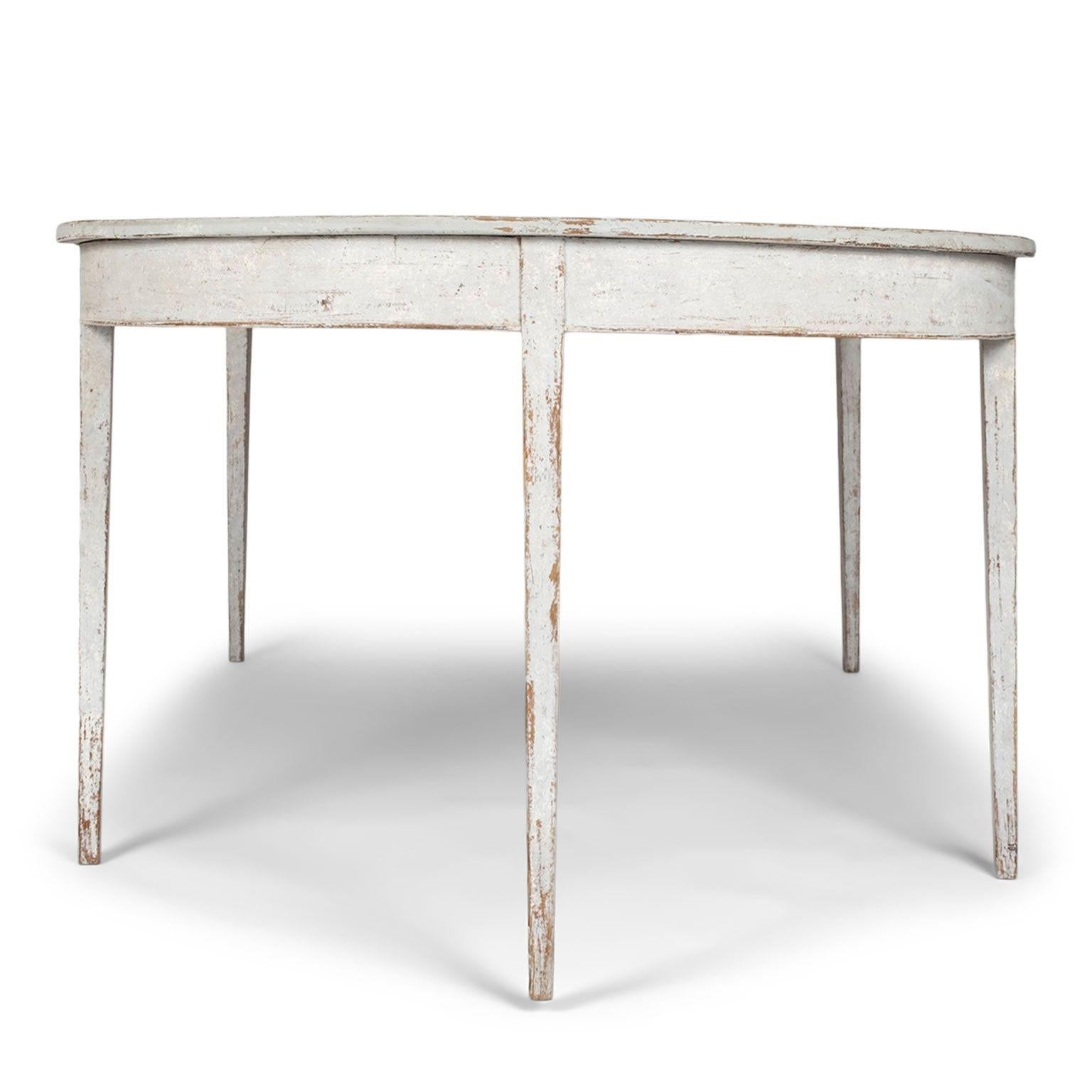 Mesa de Comedor Pintada Gustaviana Circa 1810 en venta 3