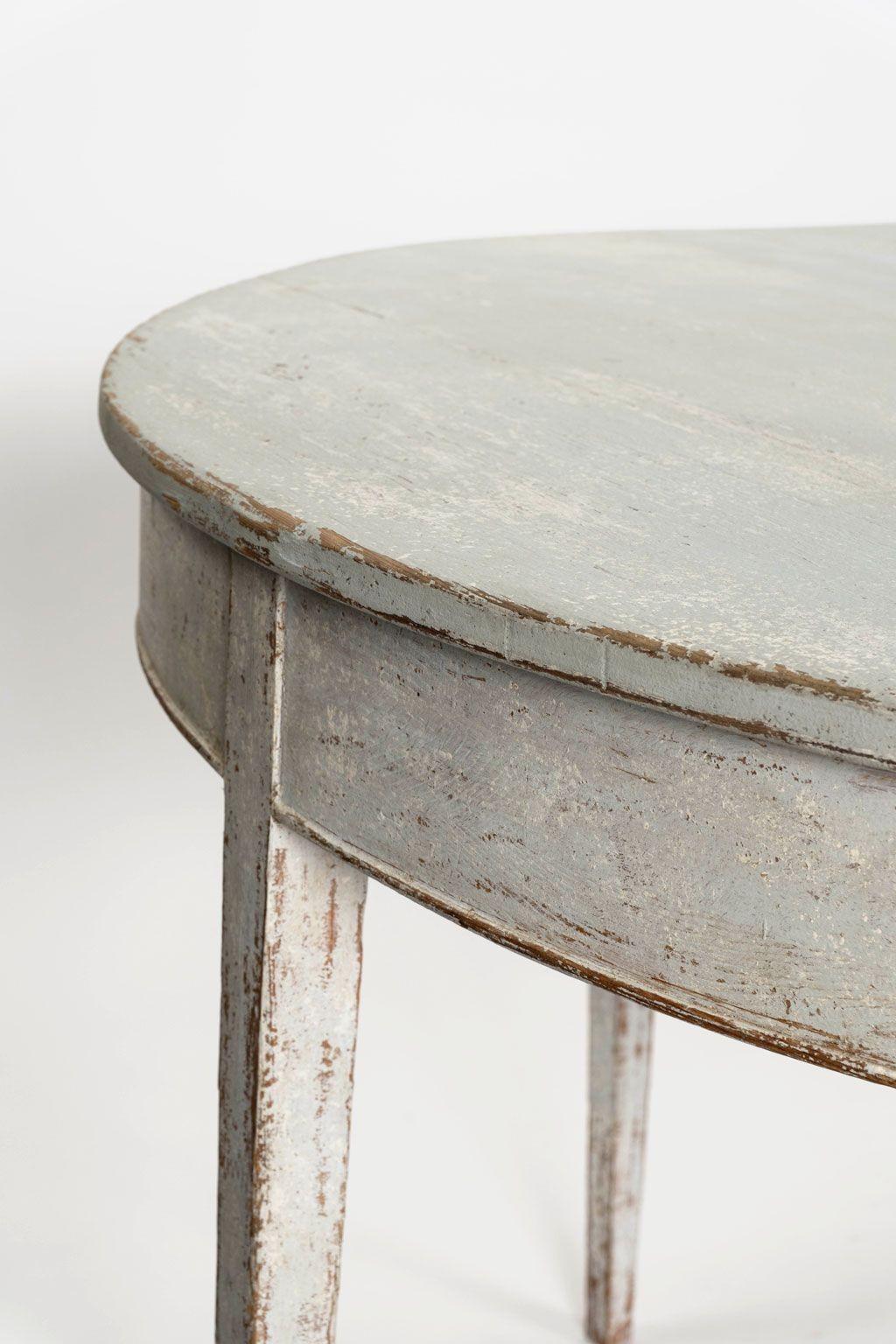 Mesa de Comedor Pintada Gustaviana Circa 1810 en venta 1
