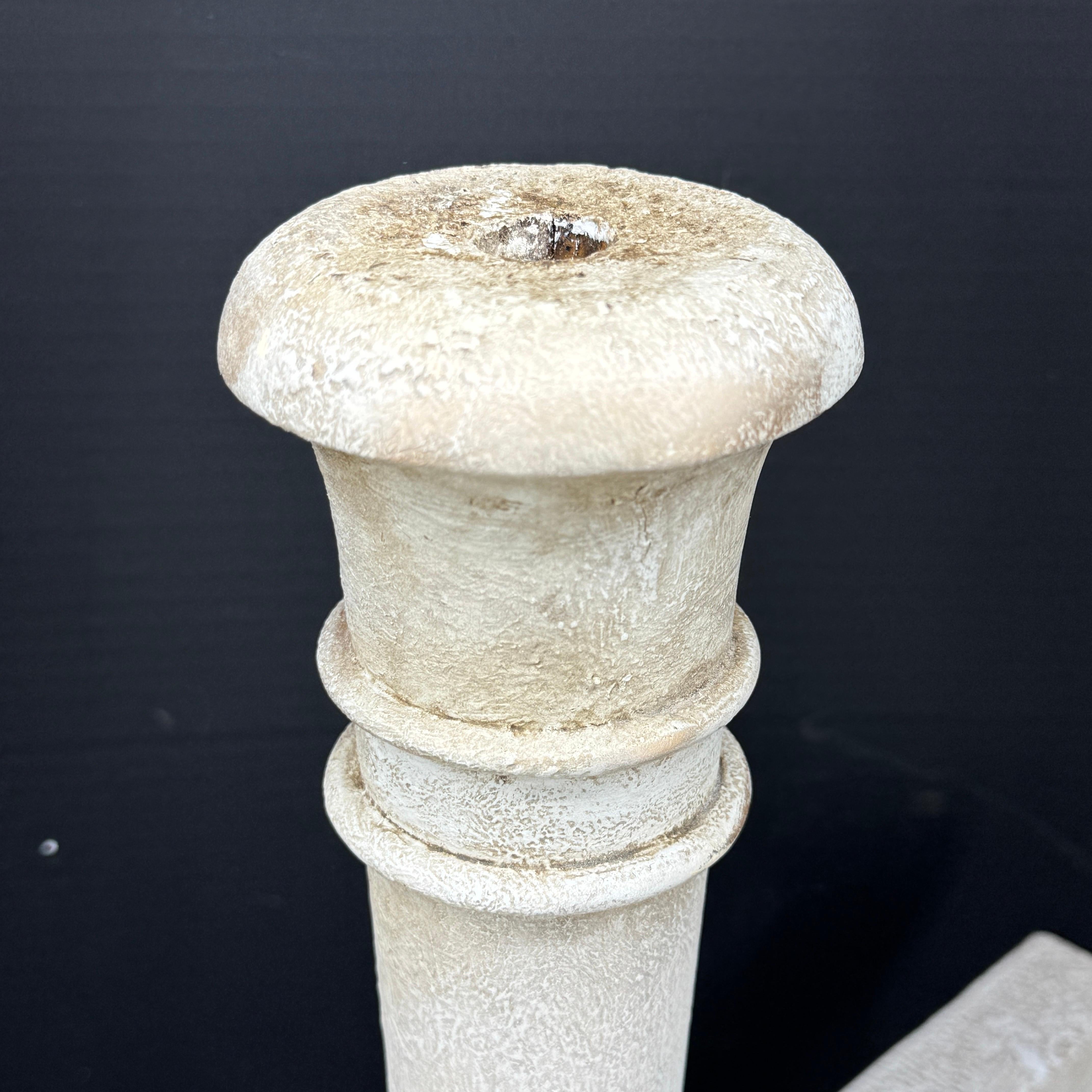 Gustavian Painted Flambeau Flame Urn Sculpture with Finial im Angebot 6