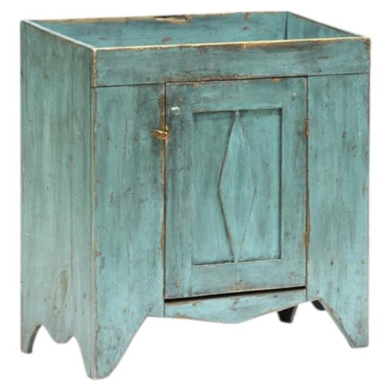 Gustavian Painted Pine Dry Sink