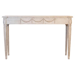 Console suédoise d'époque gustavienne des années 1810 peinte en gris avec guirlandes sculptées
