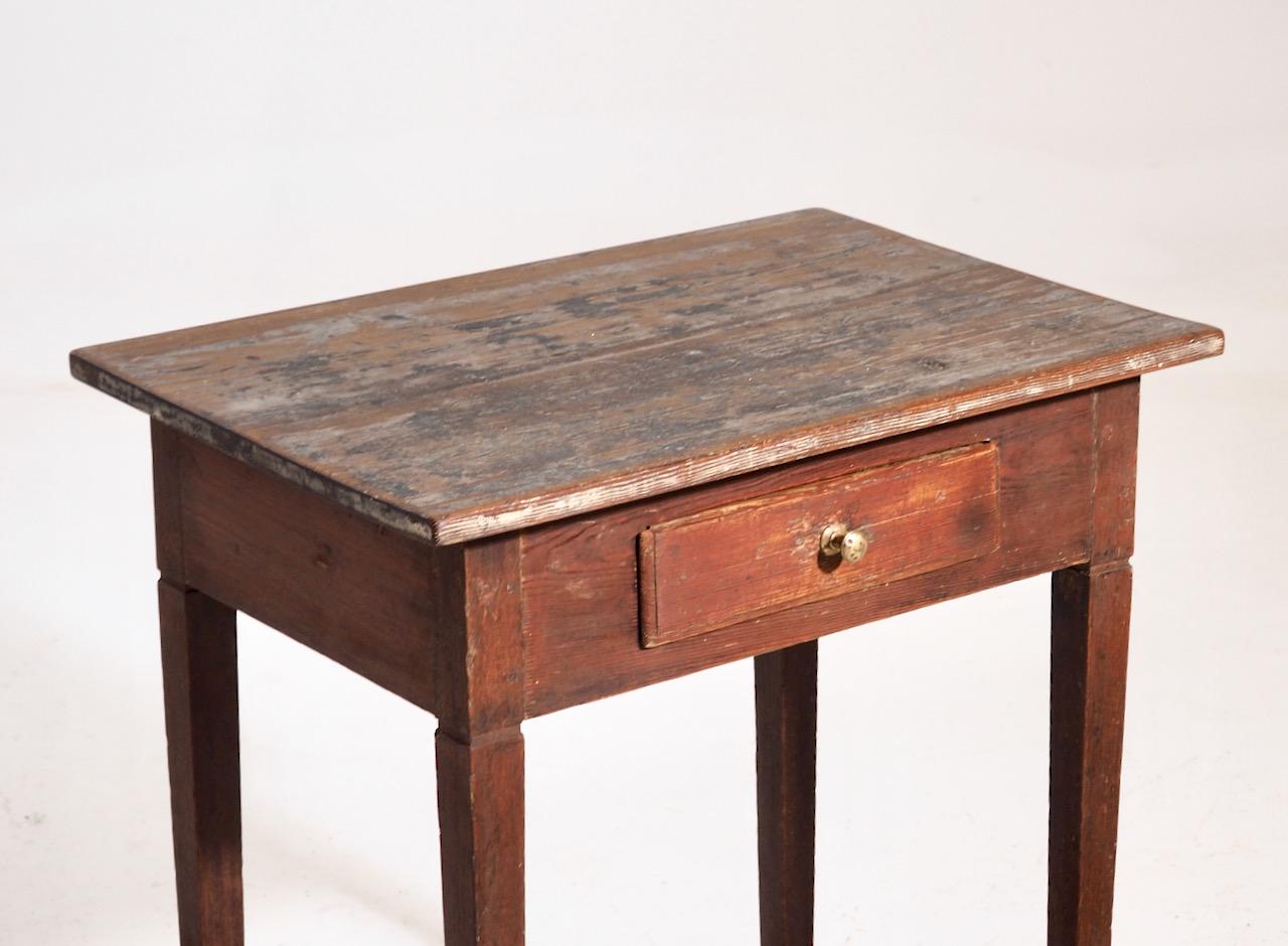 Fine original painted Gustavian side table with one drawer, circa 1790 - 1810.