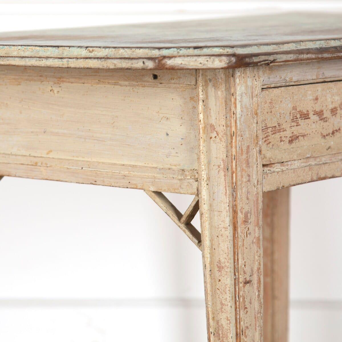 Gustavian Side Table In Good Condition In Gloucestershire, GB