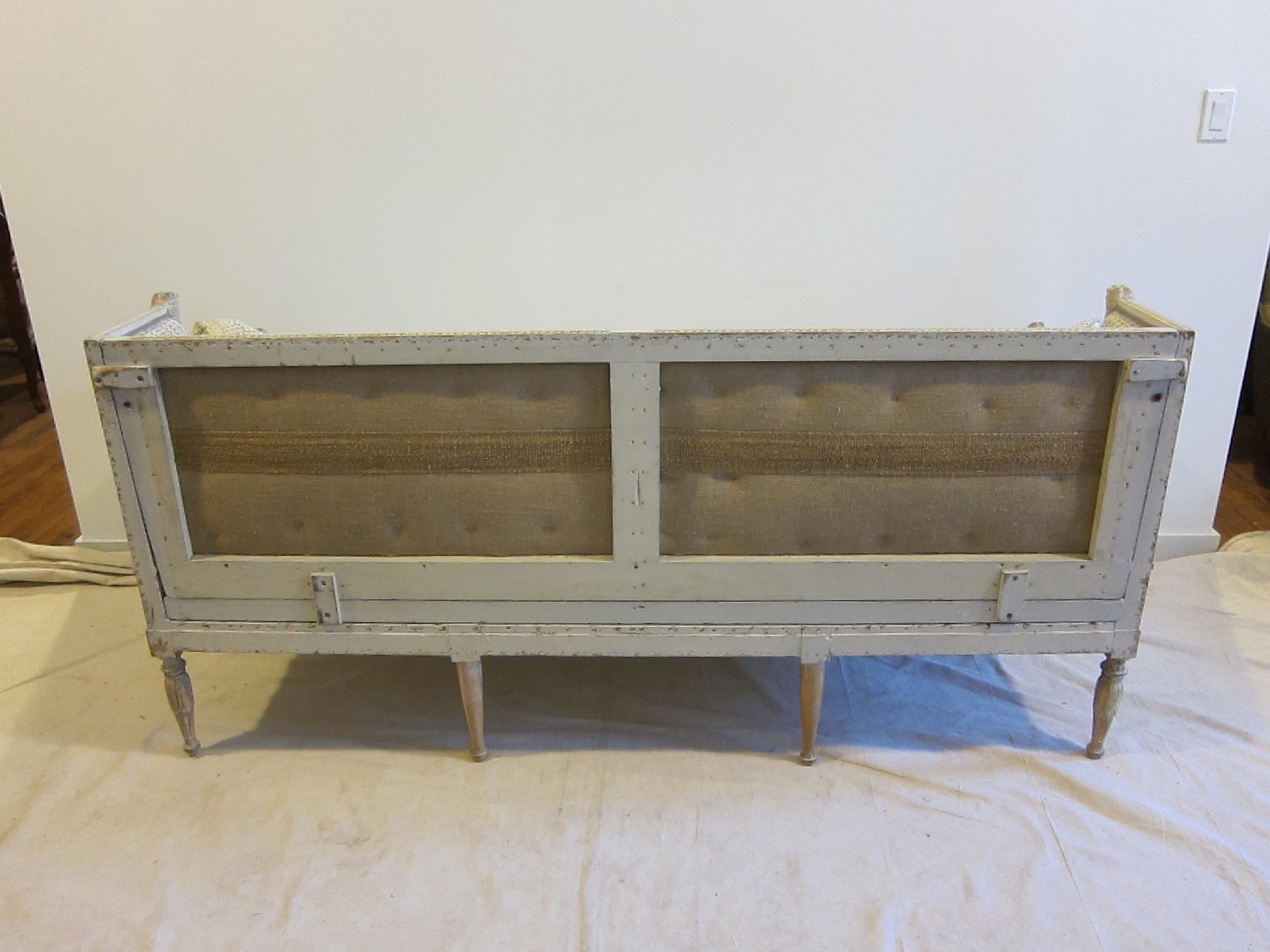 Gustavian Sofa Ephraim Stahl attributed In Good Condition For Sale In New York, NY
