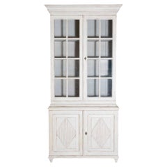 Gustavian Style 1880s Light Gray Painted Vitrine Cabinet with Glass Doors