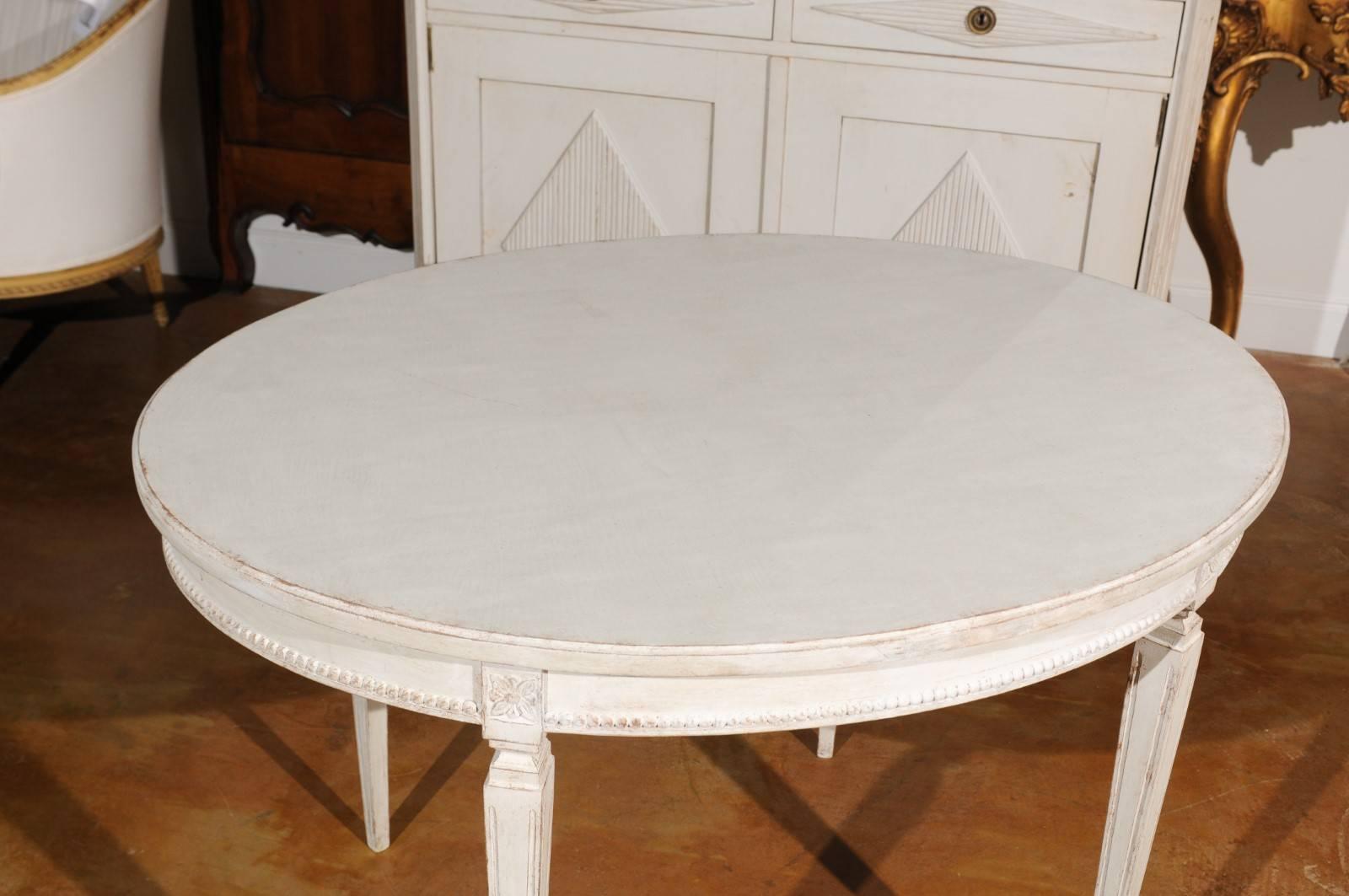 20th Century Gustavian Style 1900s Swedish Painted Oval Table from Växjö with Beaded Motifs