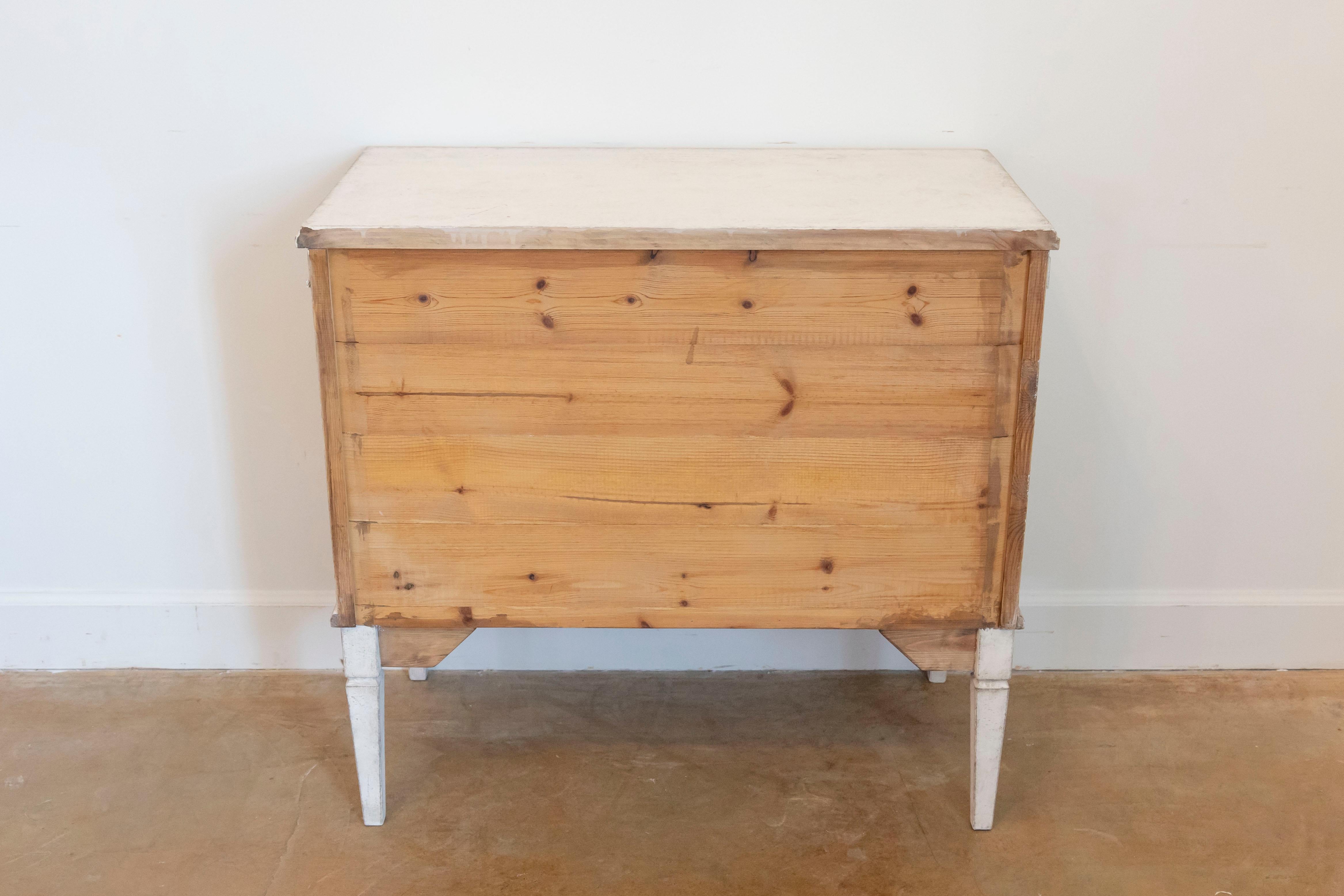 Gustavian Style 19th Century Painted Swedish Chests with Carved Greek Key Frieze For Sale 6