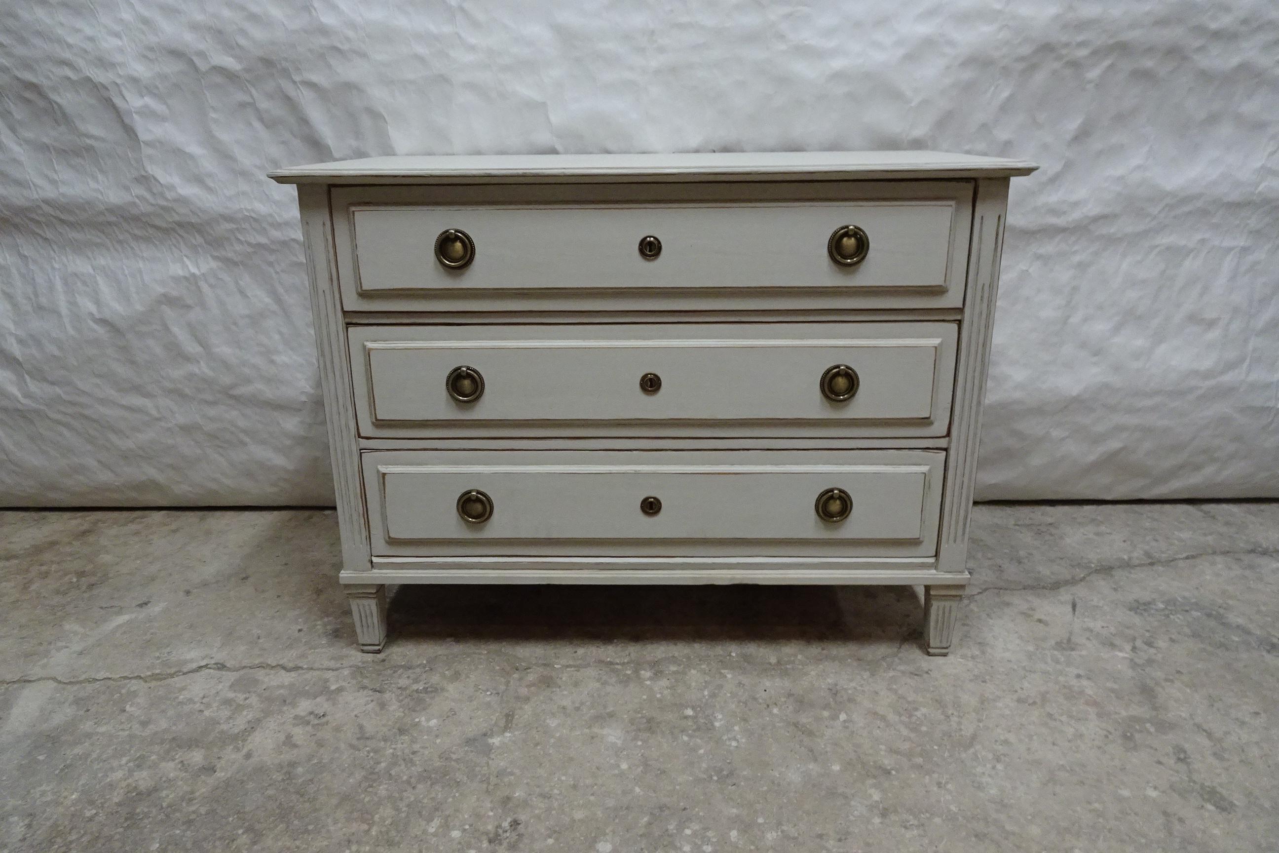 This is a unique Gustavian Style 3 Drawer Chest. its been restored and repainted with Milk paints 