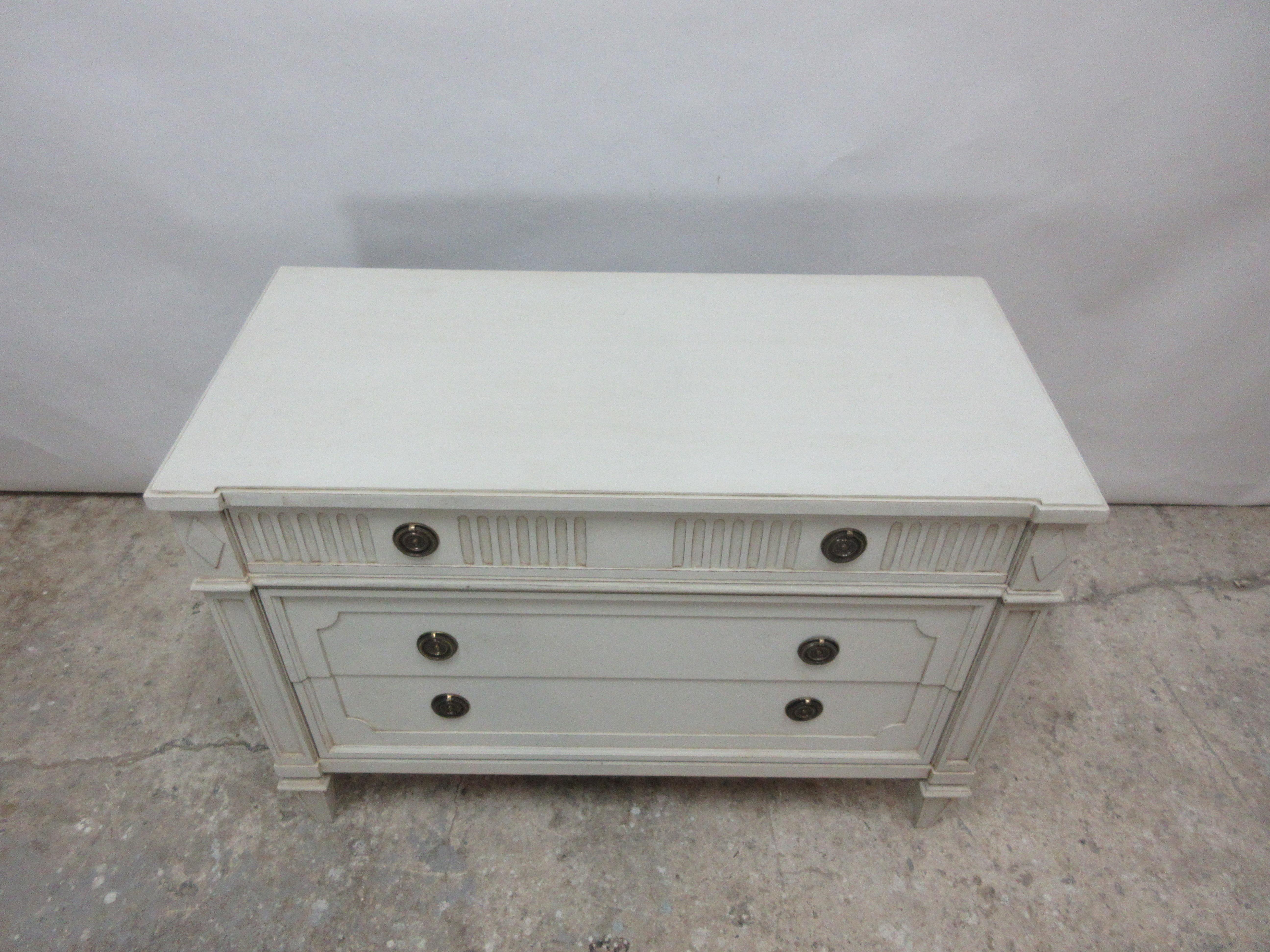 Wood Gustavian Style 3-Drawer Chest