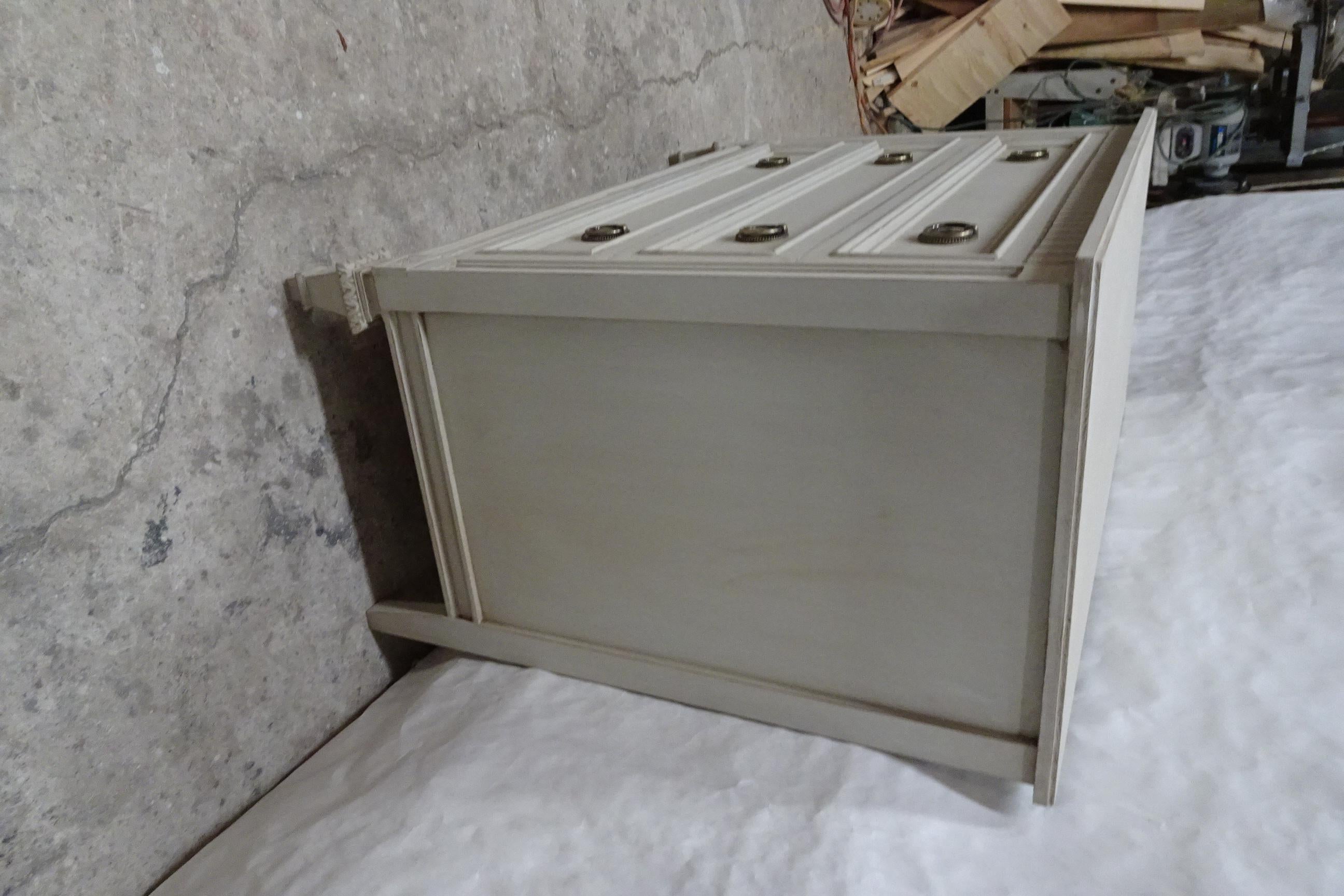 Gustavian Style 3 Drawer Chest Of Drawers For Sale 1
