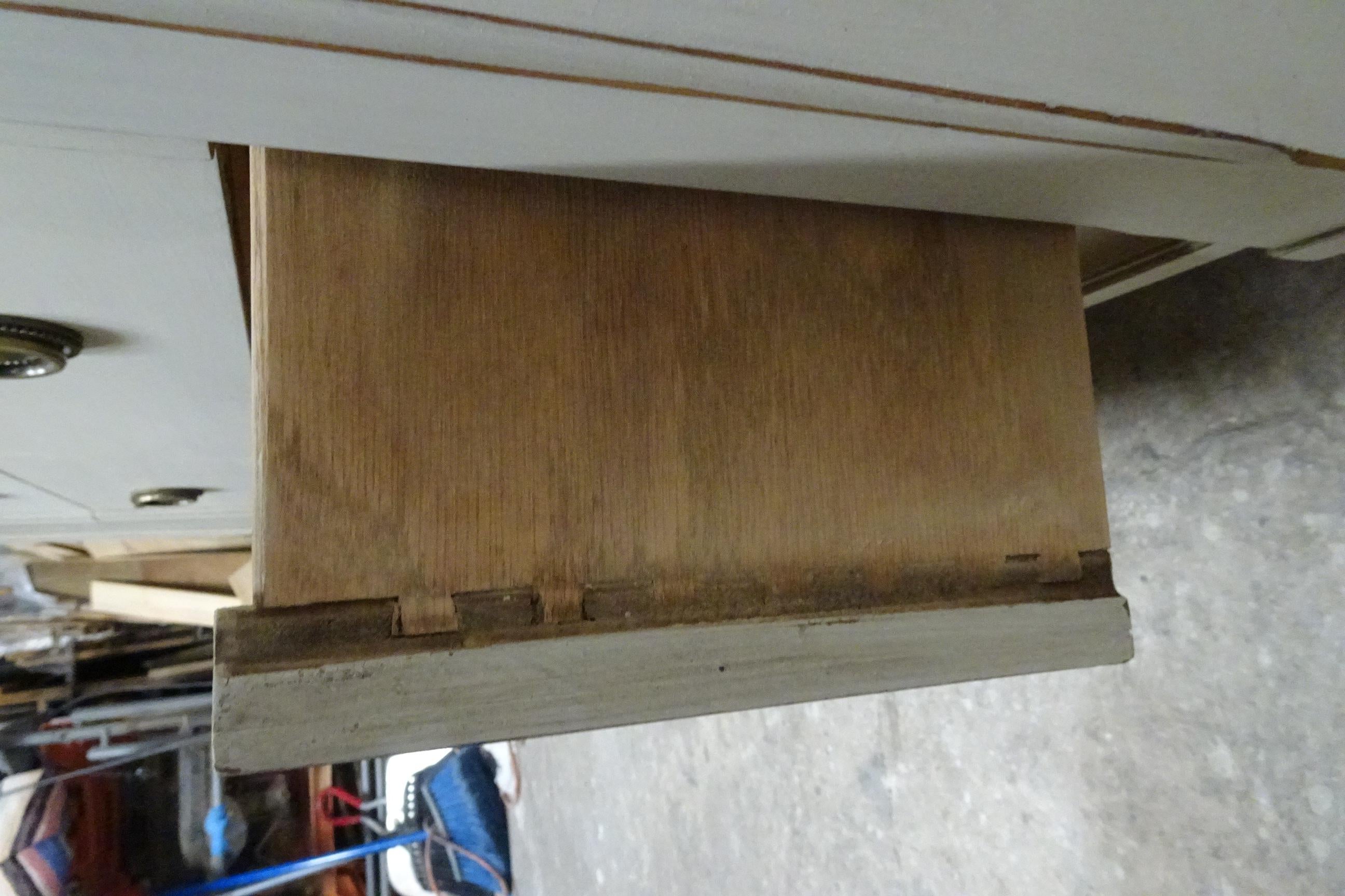 Gustavian Style 3 Drawer Chest Of Drawers For Sale 1
